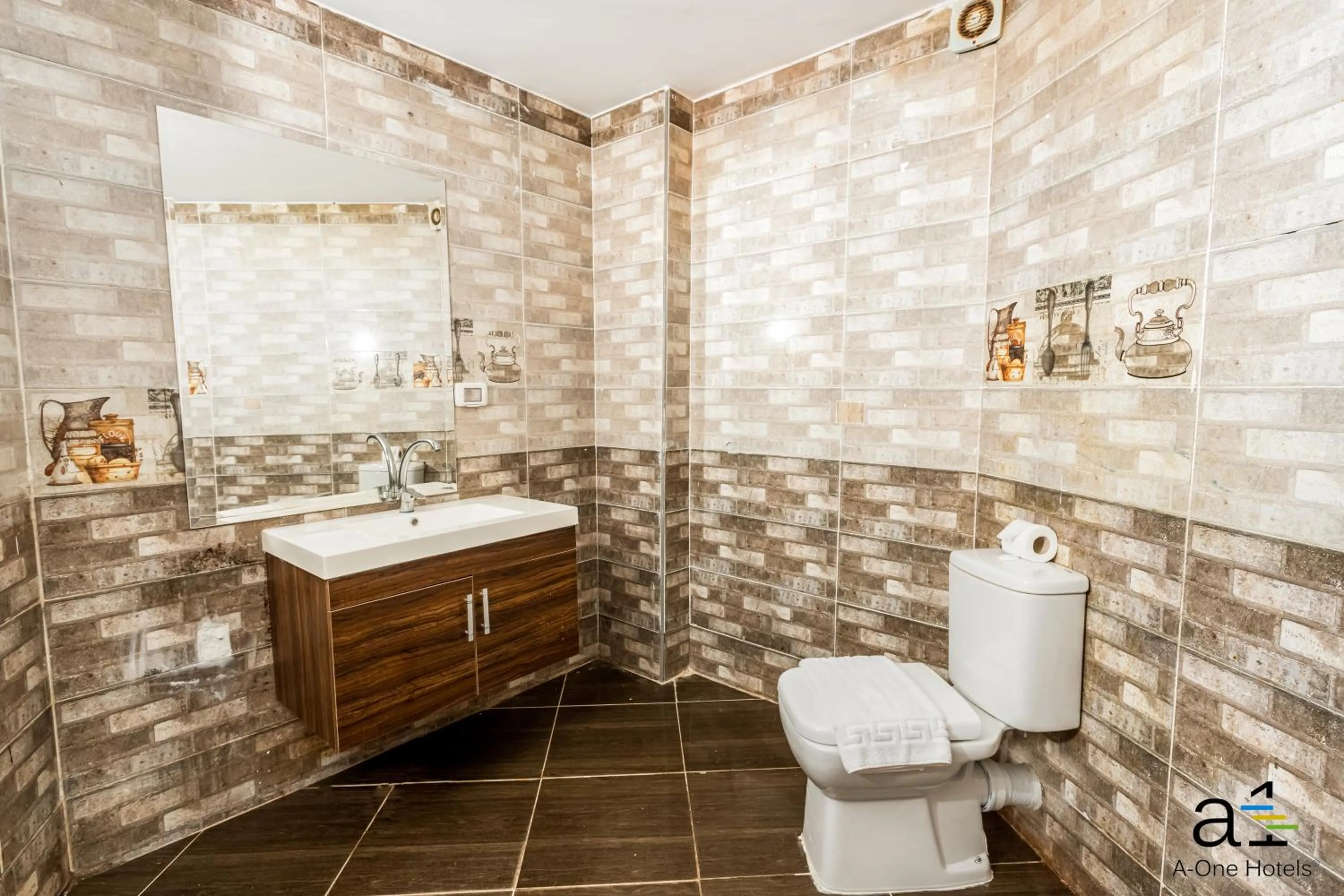 Toilet in La Rosa Waves Beach - Couple & Families Only