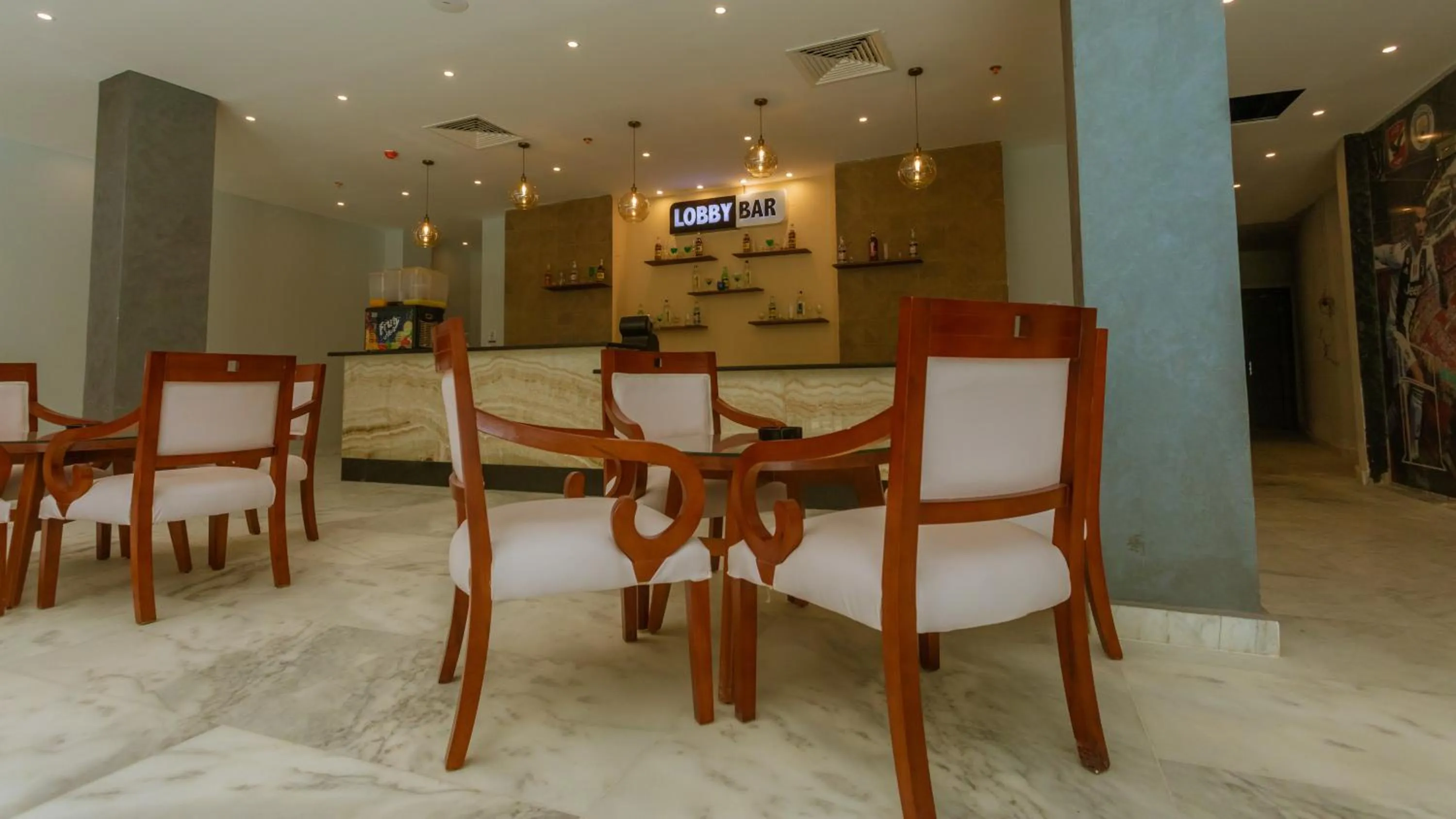 Lobby or reception in La Rosa Waves Beach - Couple & Families Only