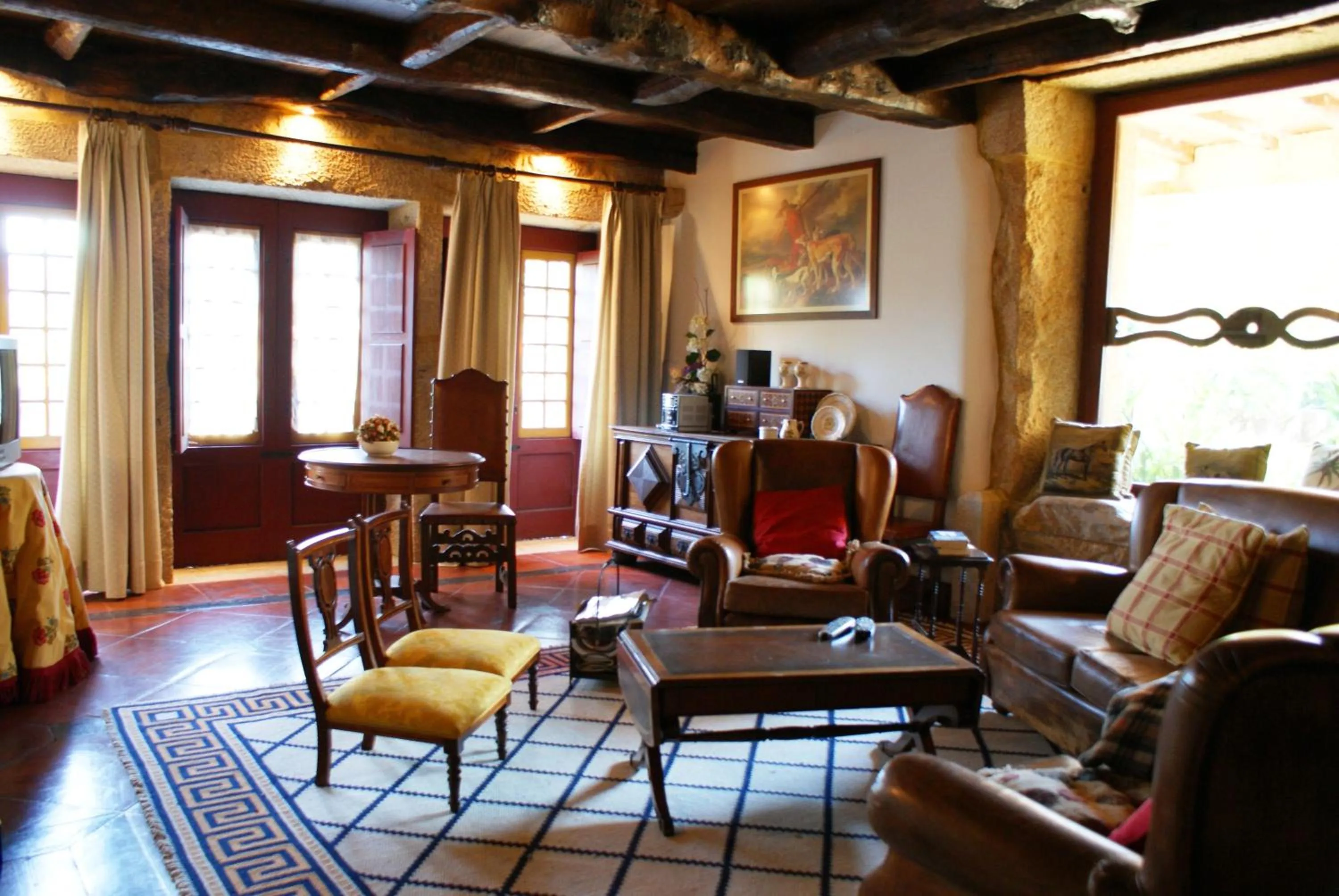 Communal lounge/ TV room in Quinta Da Agra