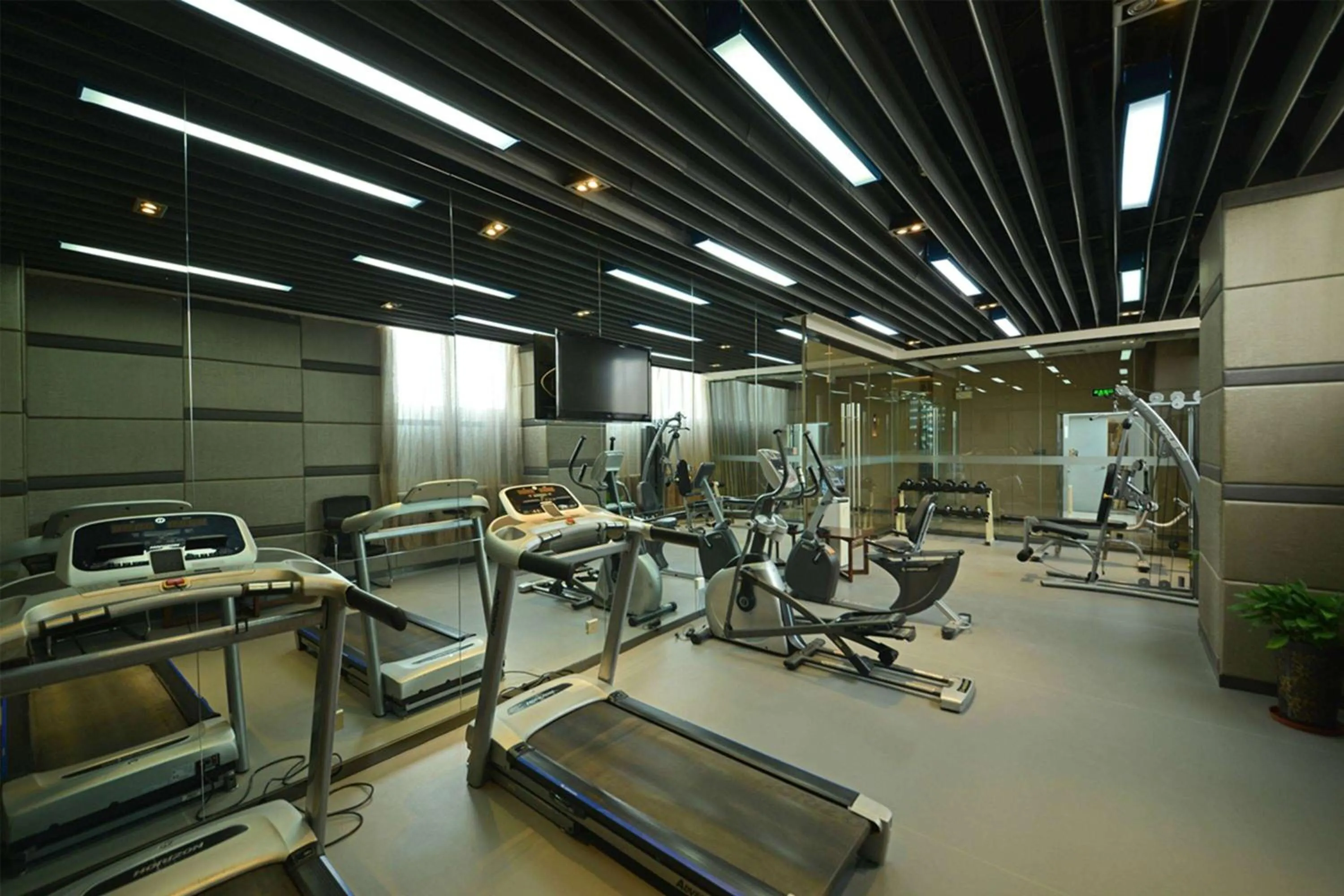 Ramada by Wyndham Xian Long march