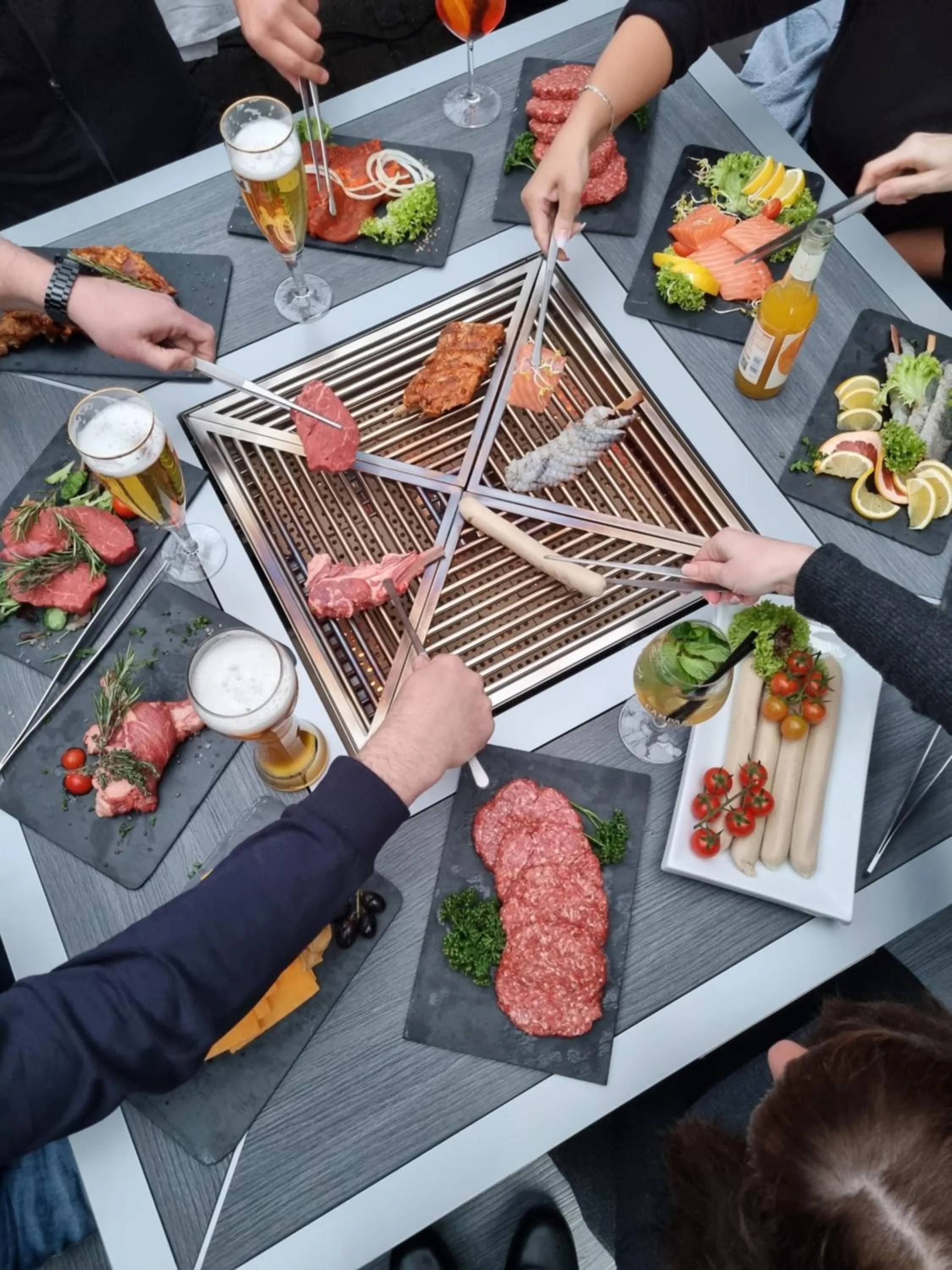 Restaurant/places to eat in Landhaus Alpinia