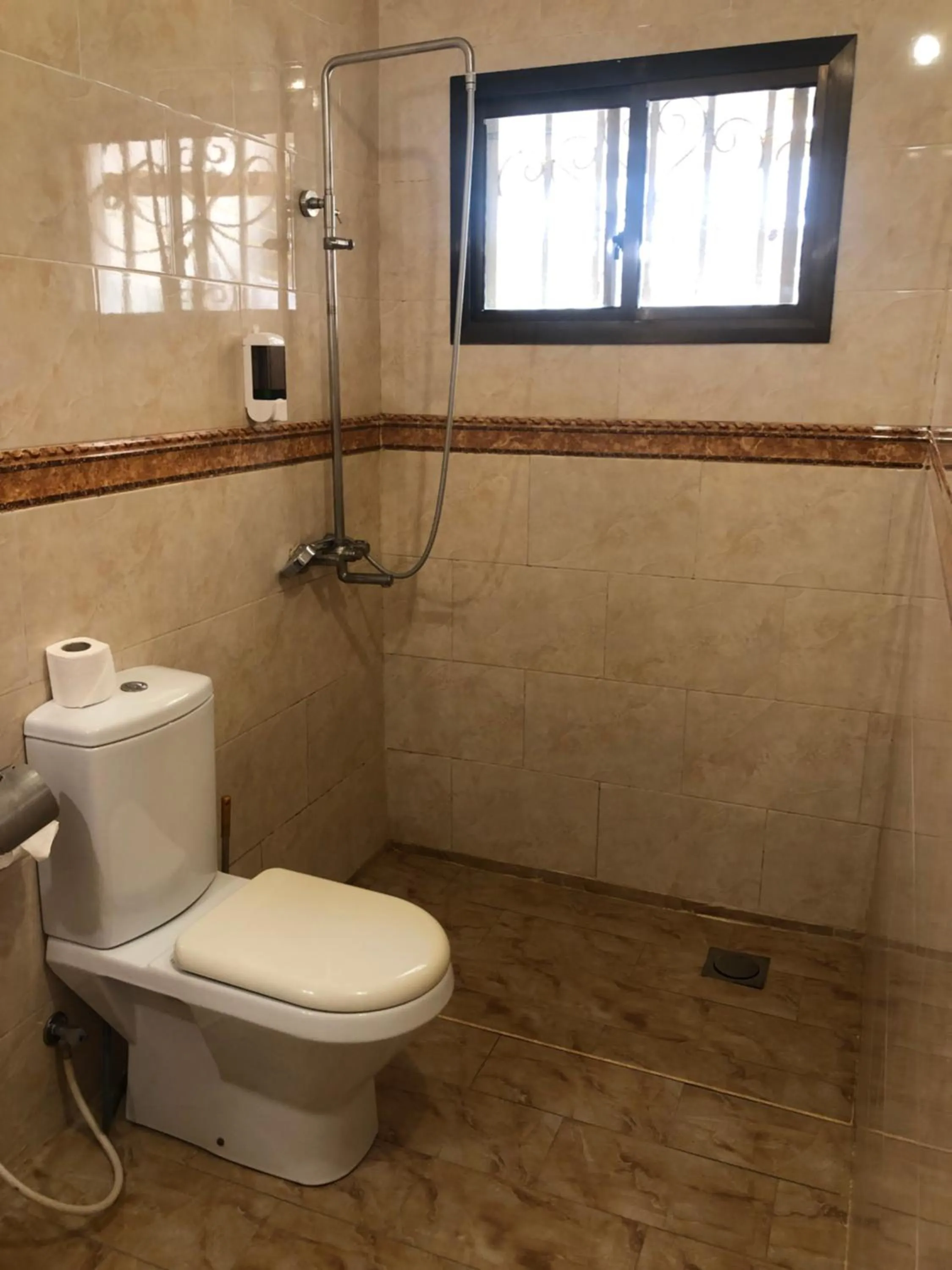 Shower in Reyna Resort By Cezere The Palm