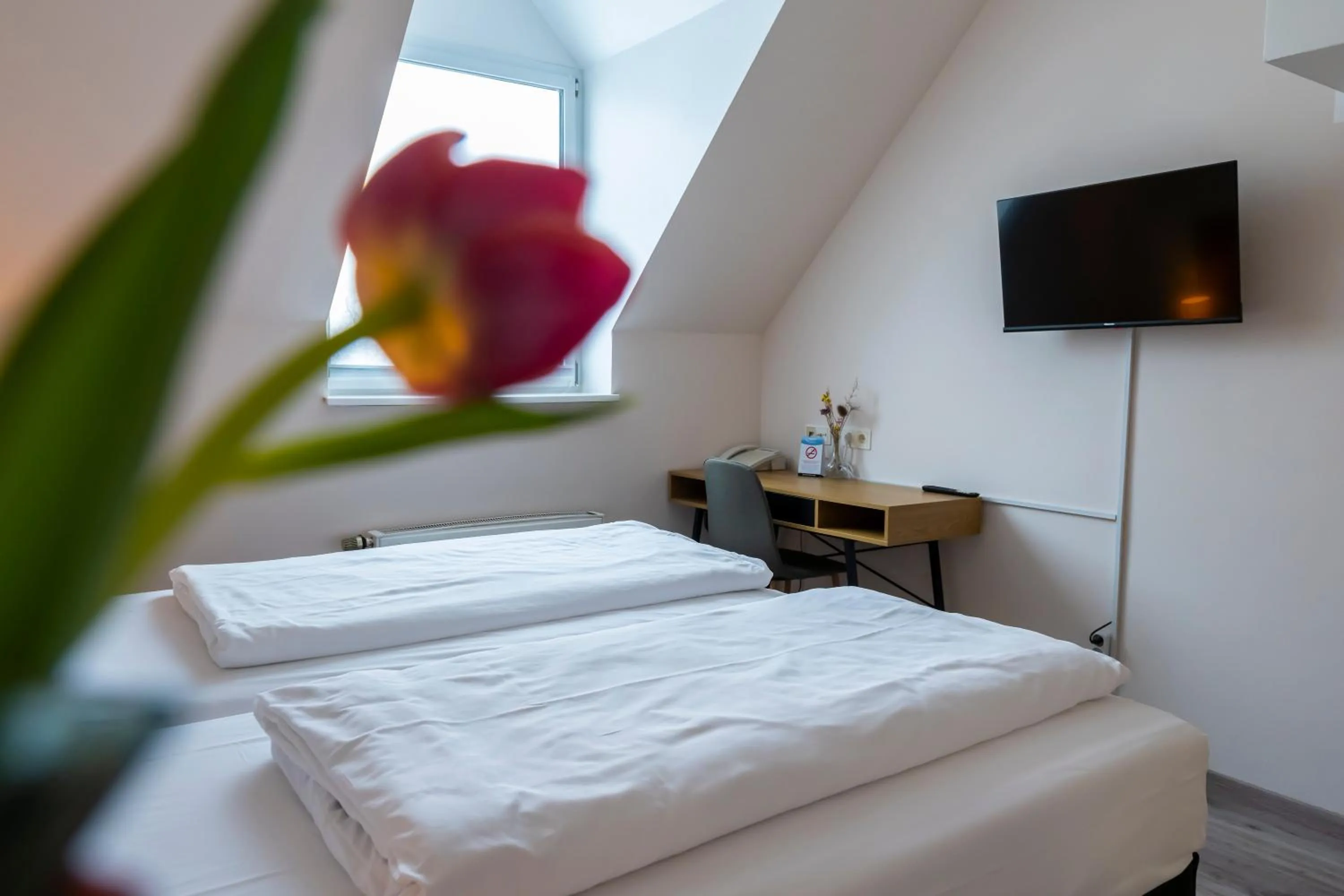 Bed in Trip Inn Hotel Astoria