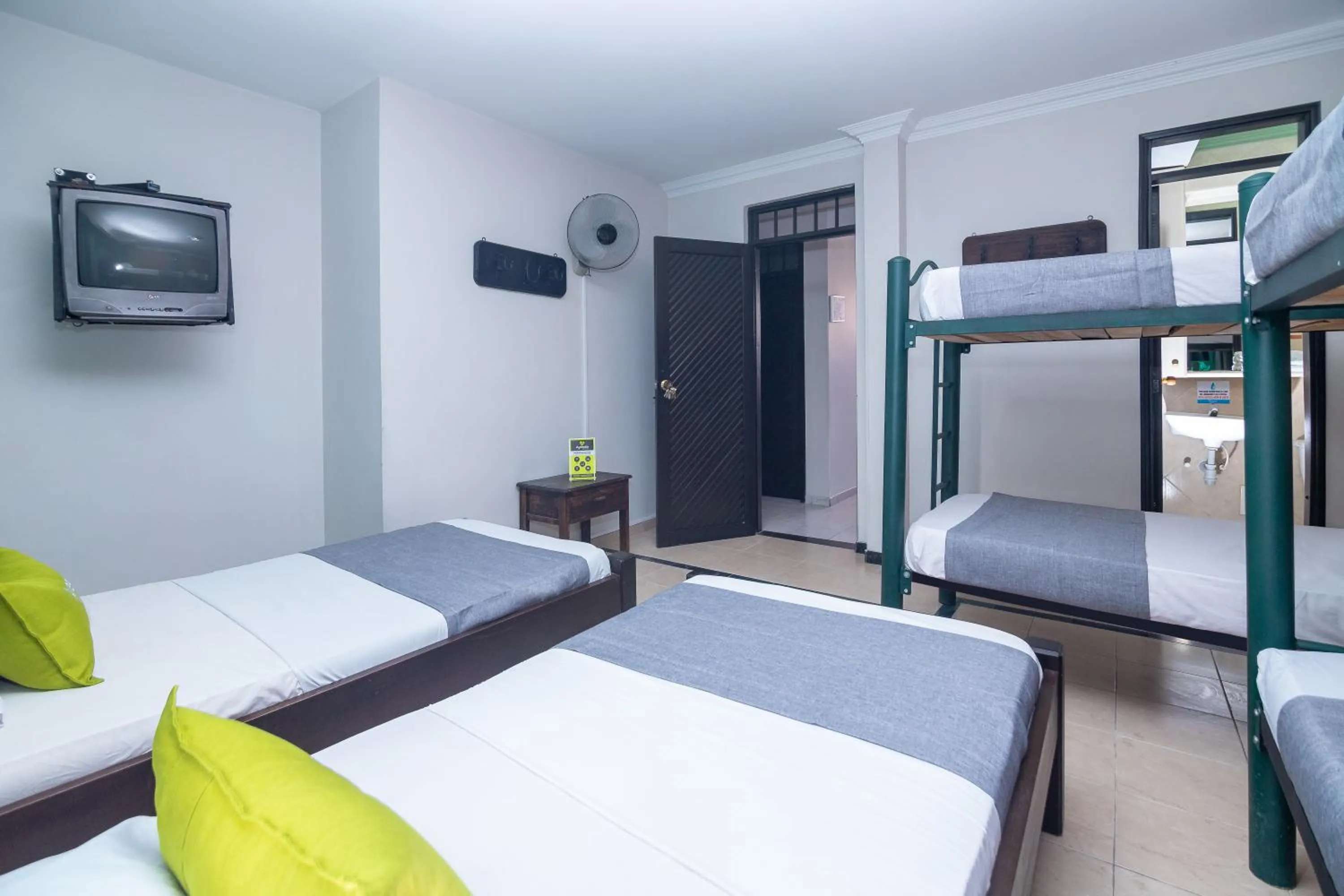 Bed in Hotel Ayenda Calypso 1142