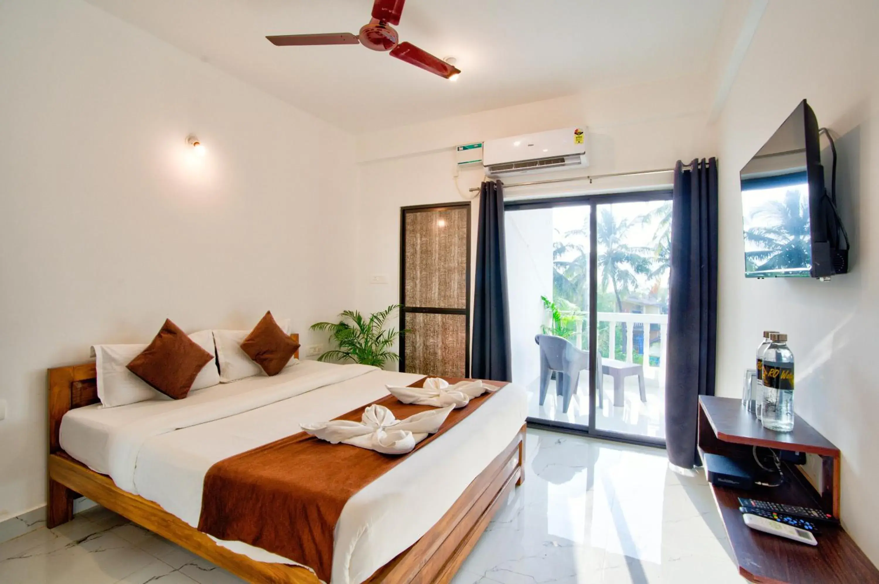 Crystal Bay Baga Crystal Bay Baga