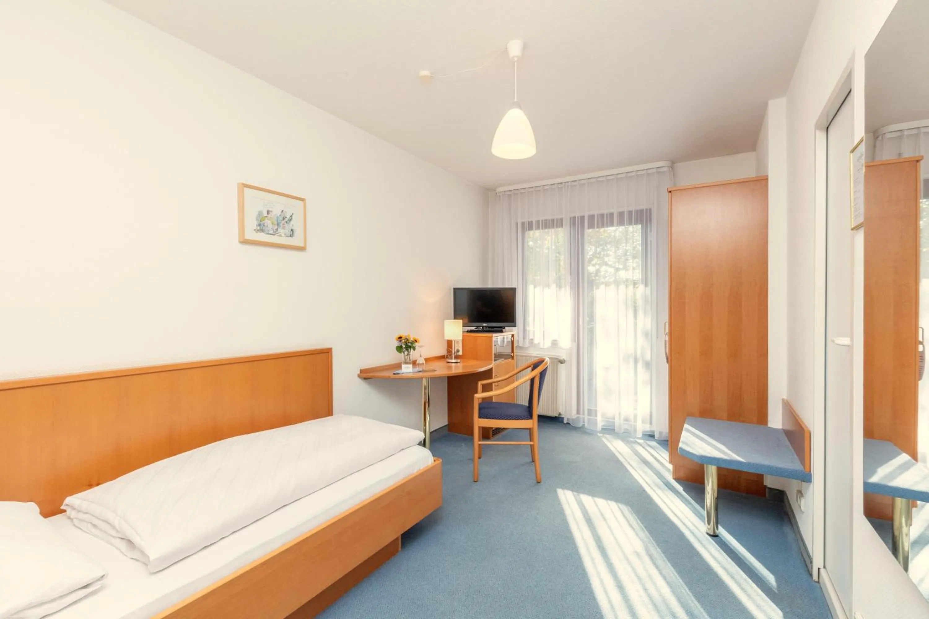 Bed in Hotel Krone Straßdorf