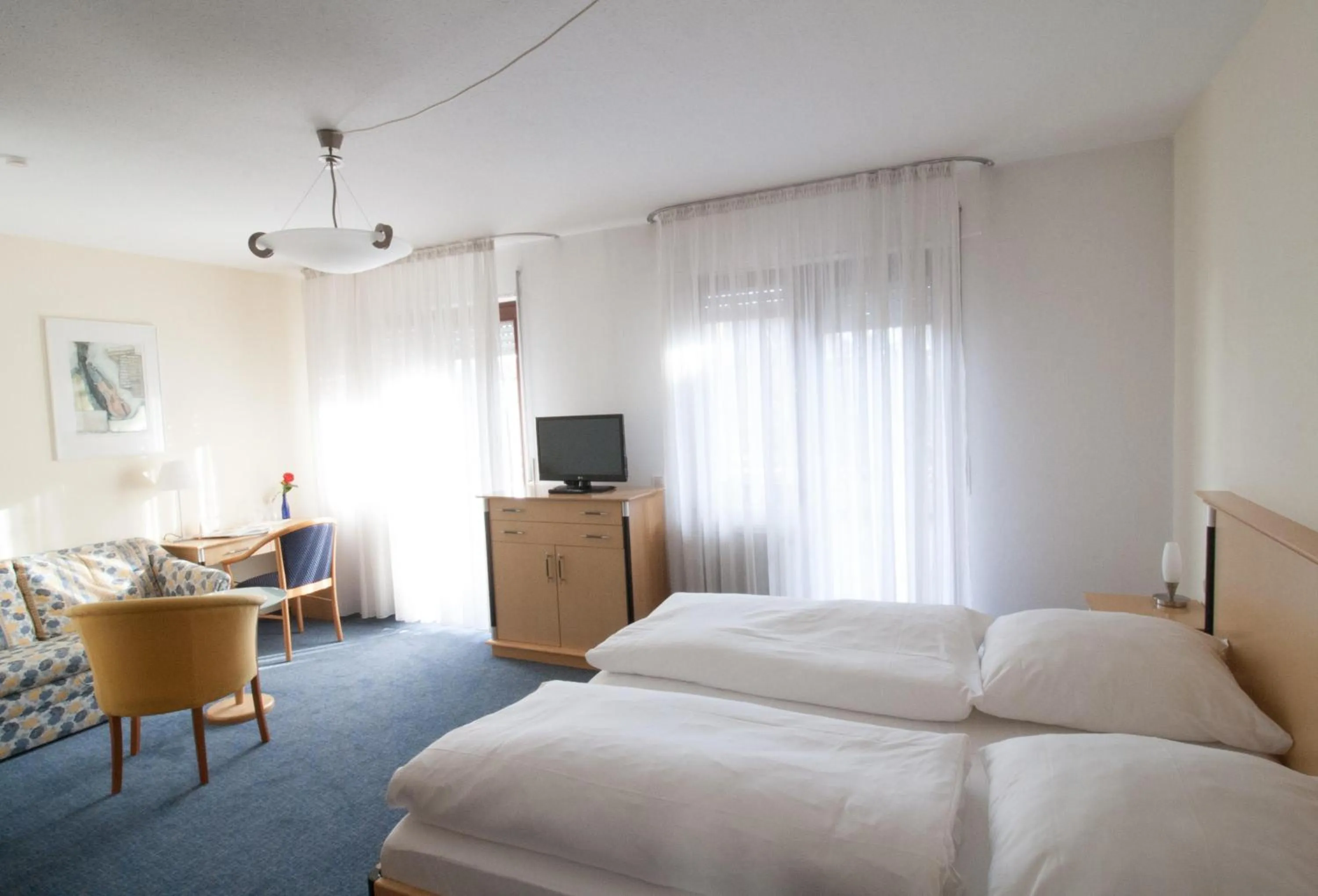 Bed in Hotel Krone Straßdorf