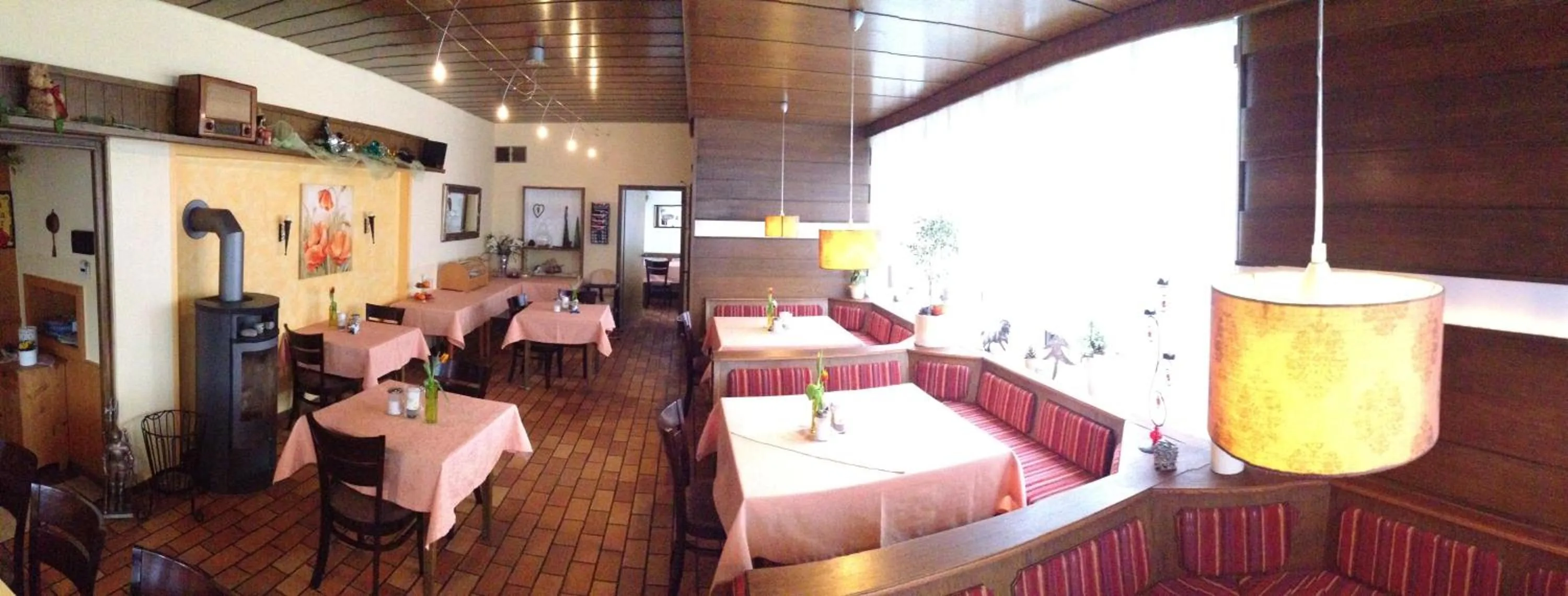 Restaurant/places to eat in Gasthof Frankenstuben