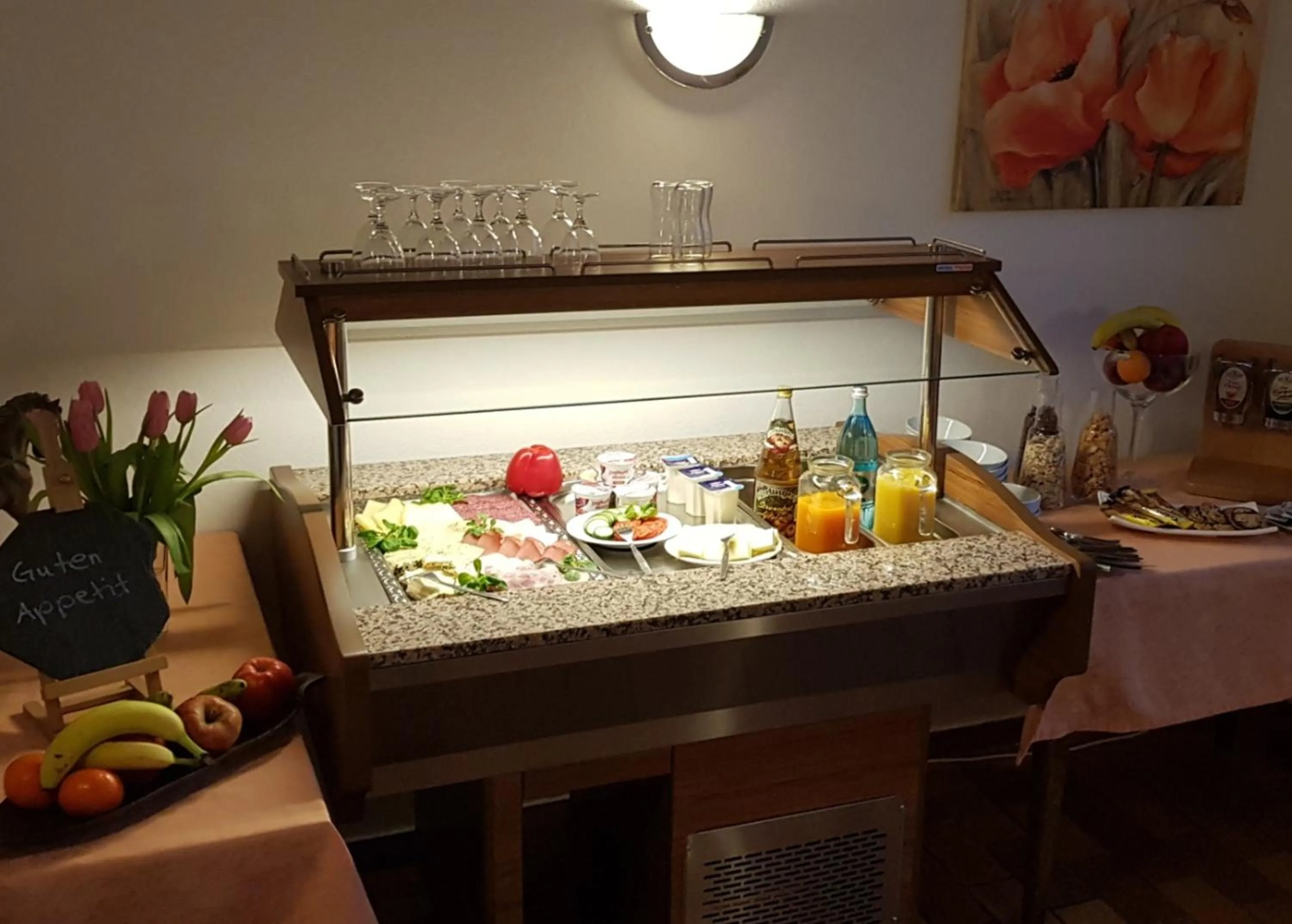 Buffet breakfast in Gasthof Frankenstuben