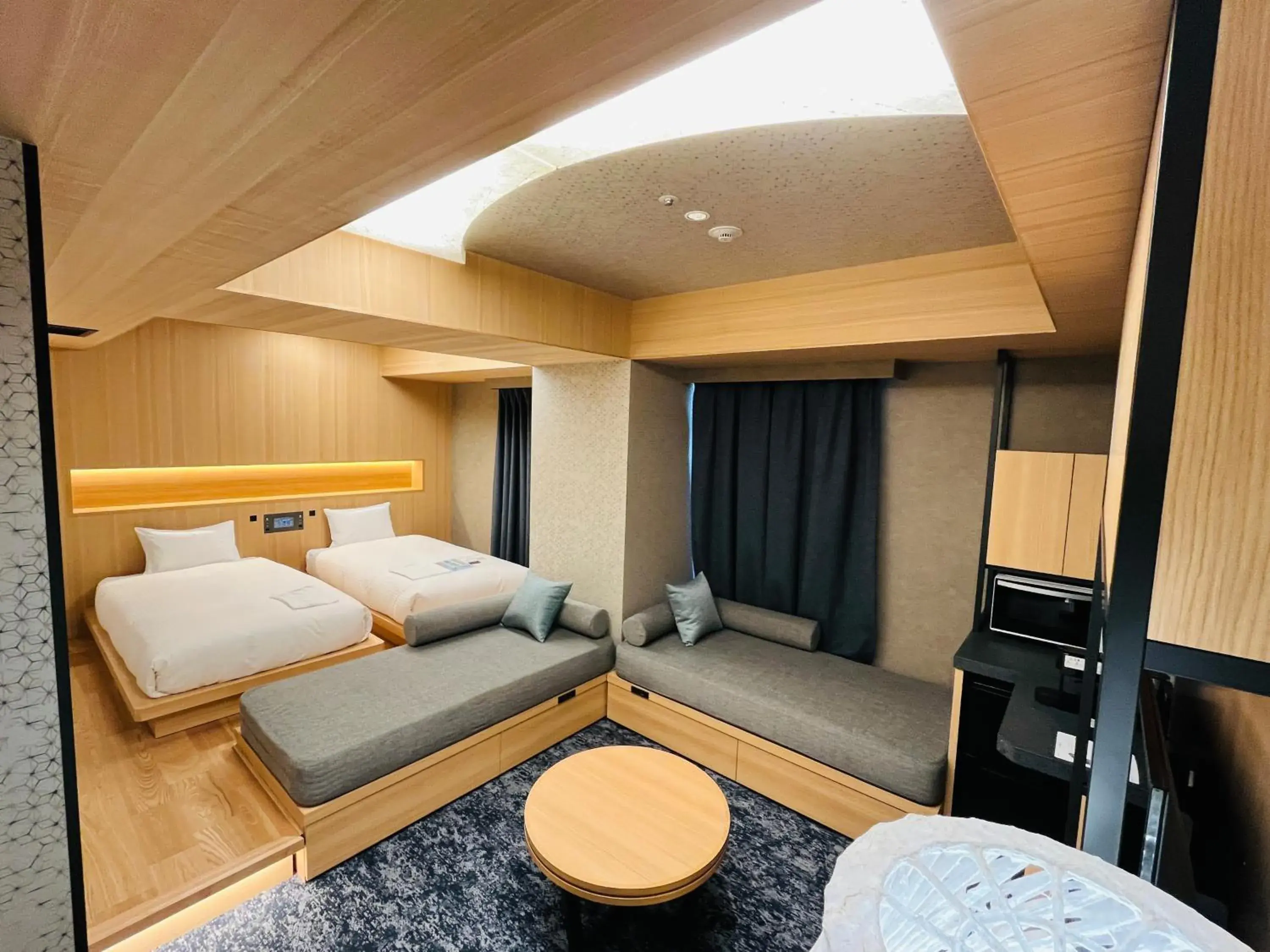 Deluxe Twin Room in Hotel Keihan Tenmabashi Ekimae Deluxe Twin Room in Hotel Keihan Tenmabashi Ekimae