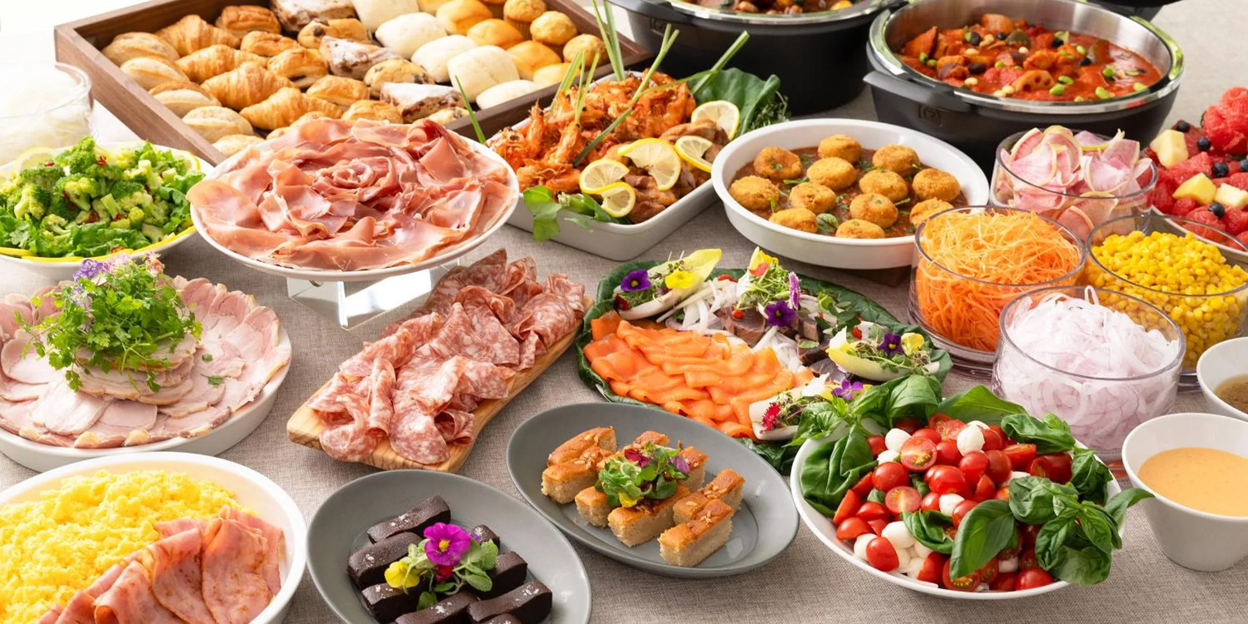 Restaurant/places to eat in Hotel Keihan Tenmabashi Ekimae