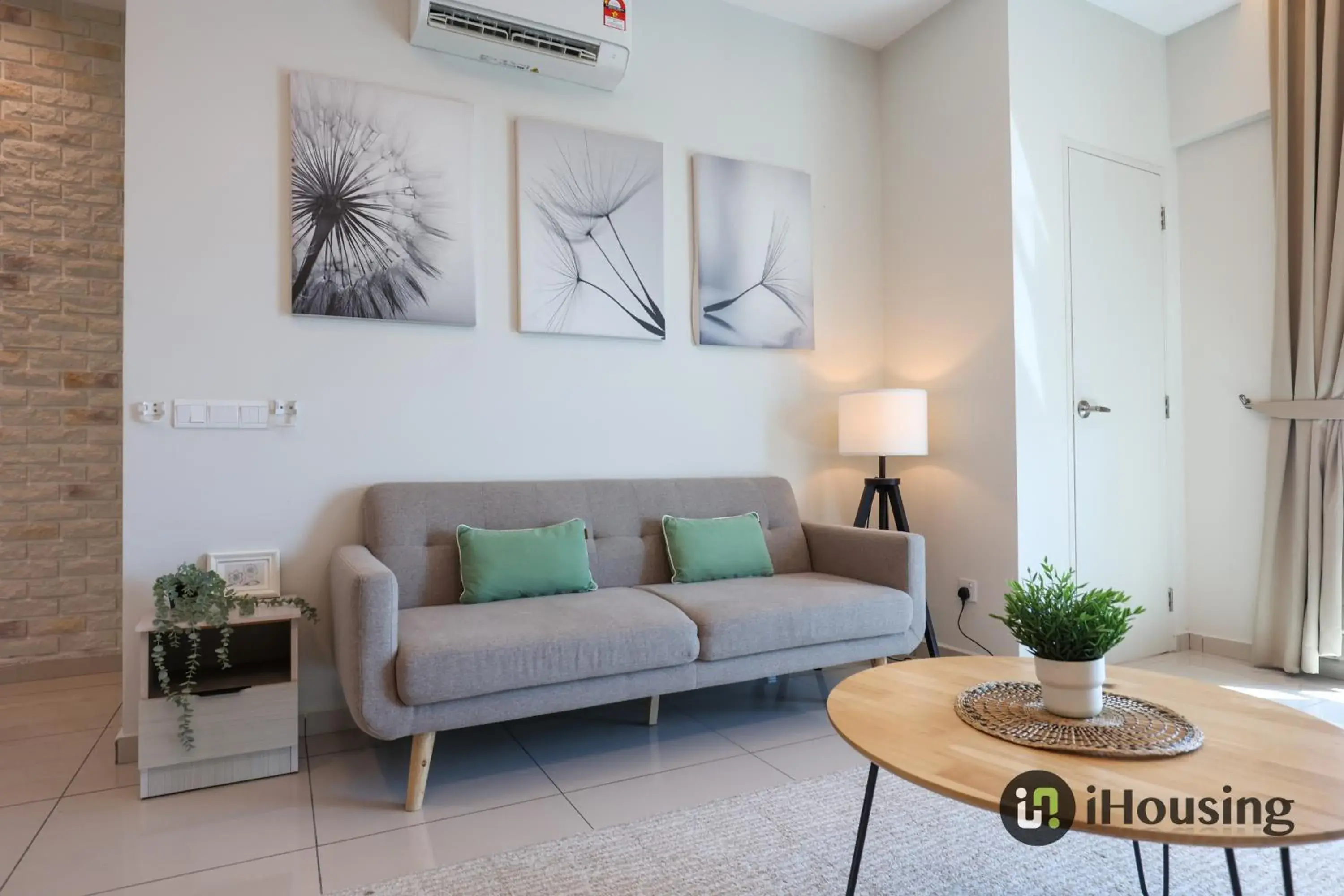 Two-Bedroom Apartment in Ong Kim Wee Residence Melaka By I Housing Two-Bedroom Apartment in Ong Kim Wee Residence Melaka By I Housing