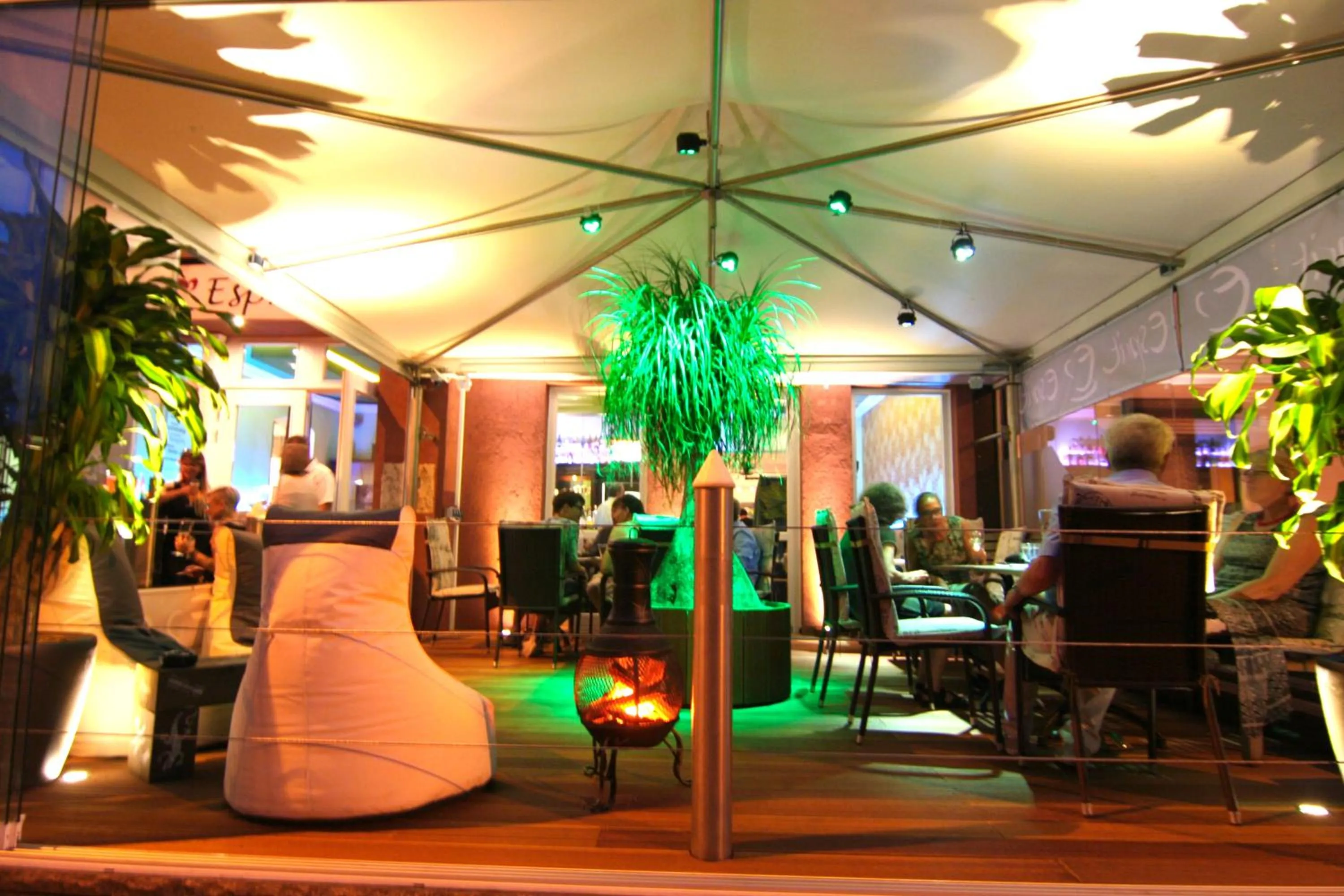 Lounge or bar in Esprit Hotel