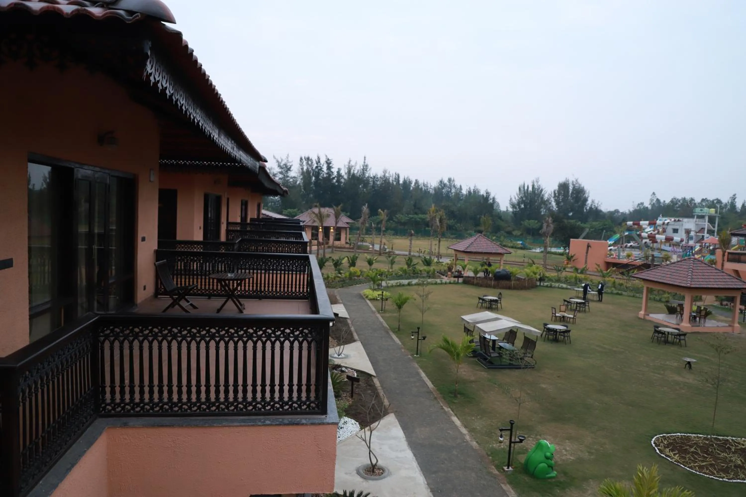 The Pench International