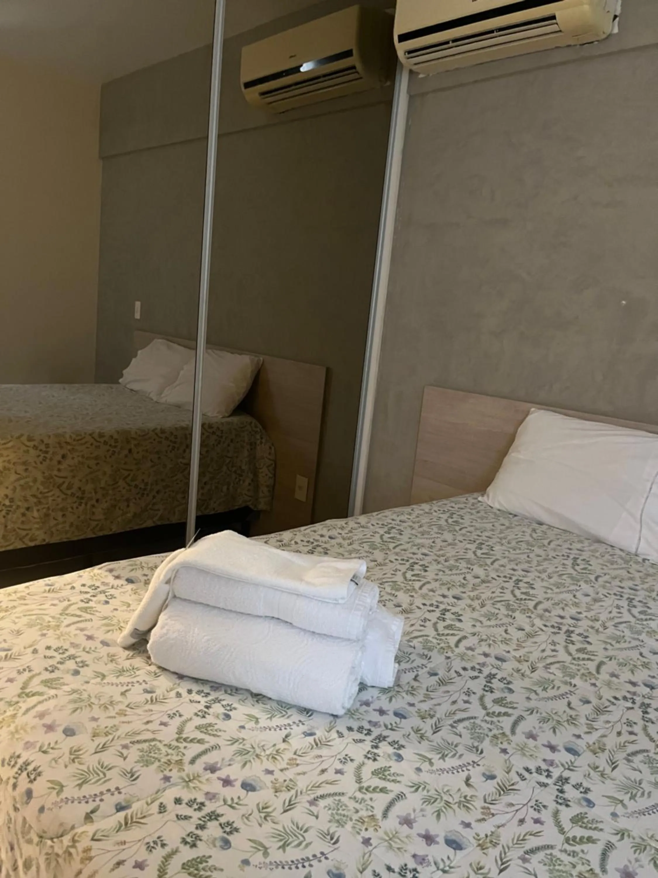 Bed in Apartamento Ponta Verde