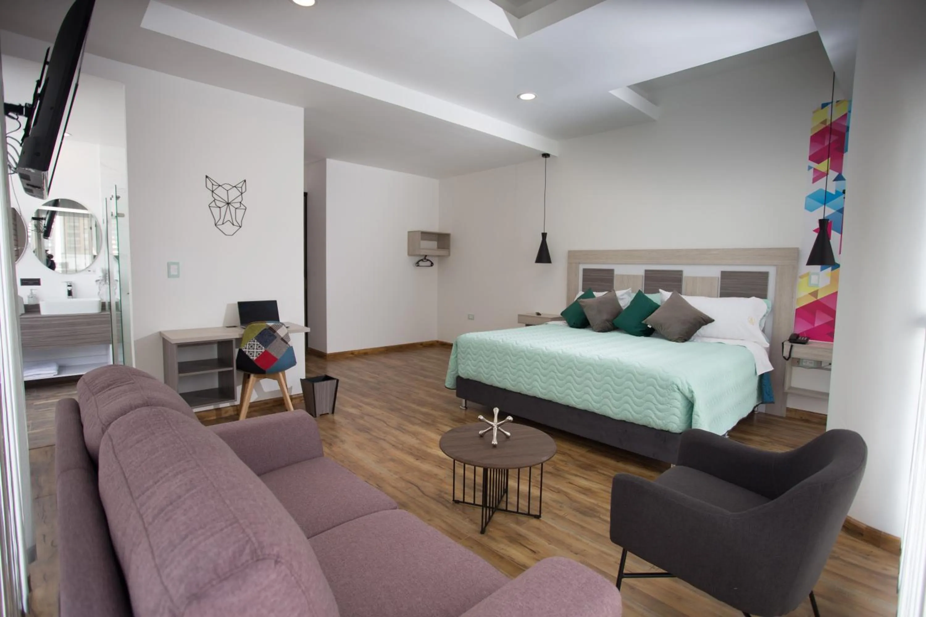 Communal lounge/ TV room in Hotel Aristo Gold