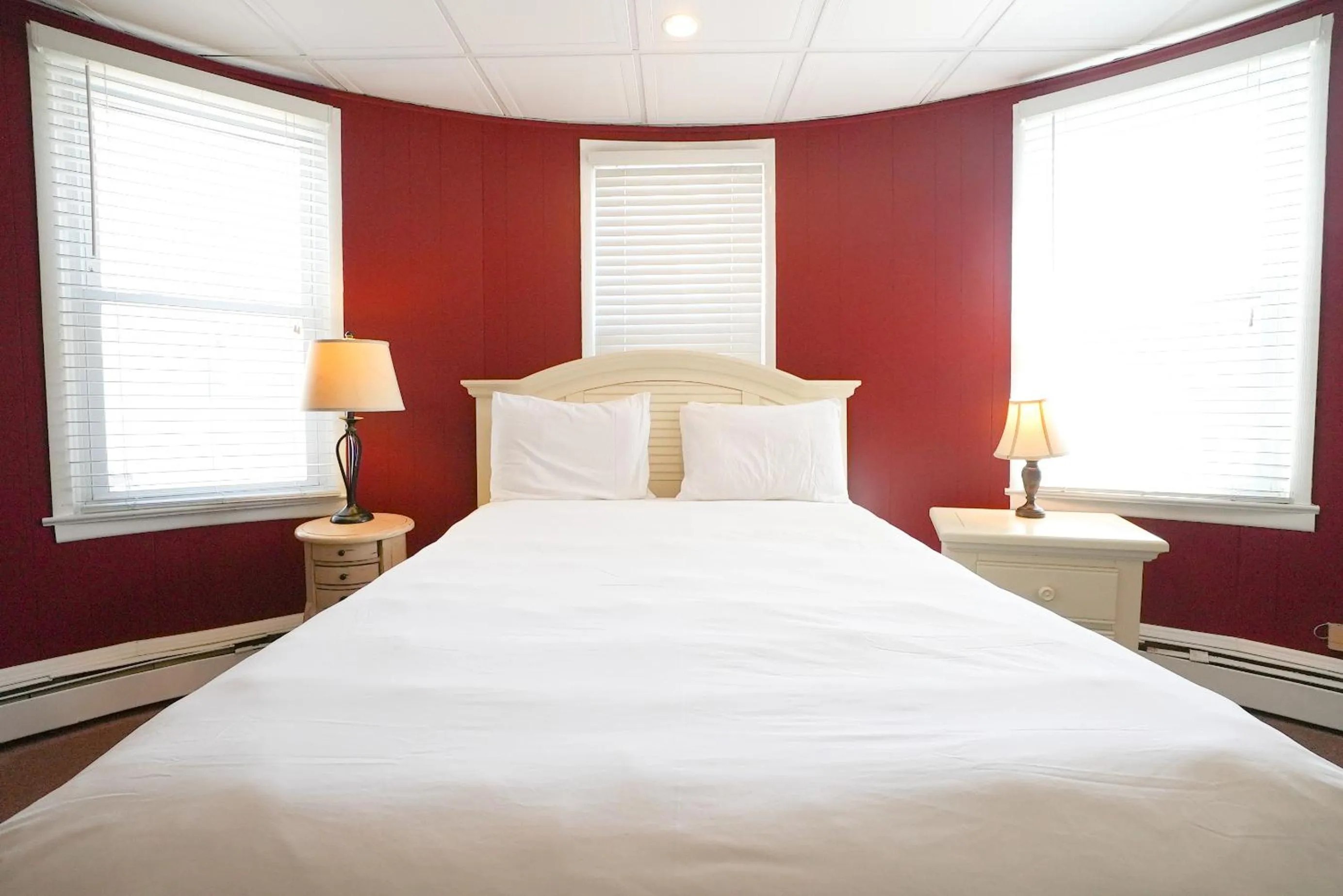 Bed in North Beach Hotel