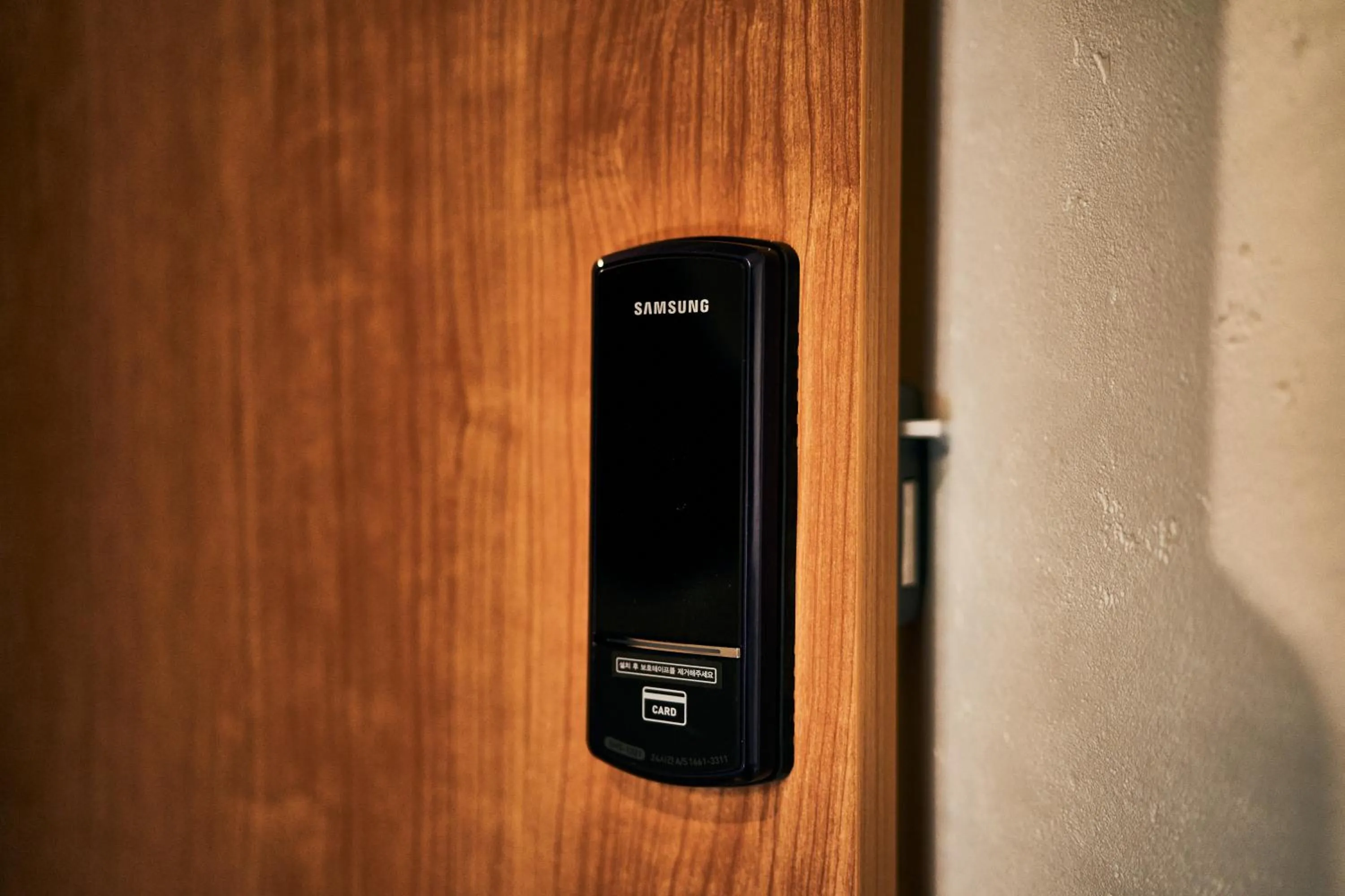 Photo of the whole room in Cocts Akihabara