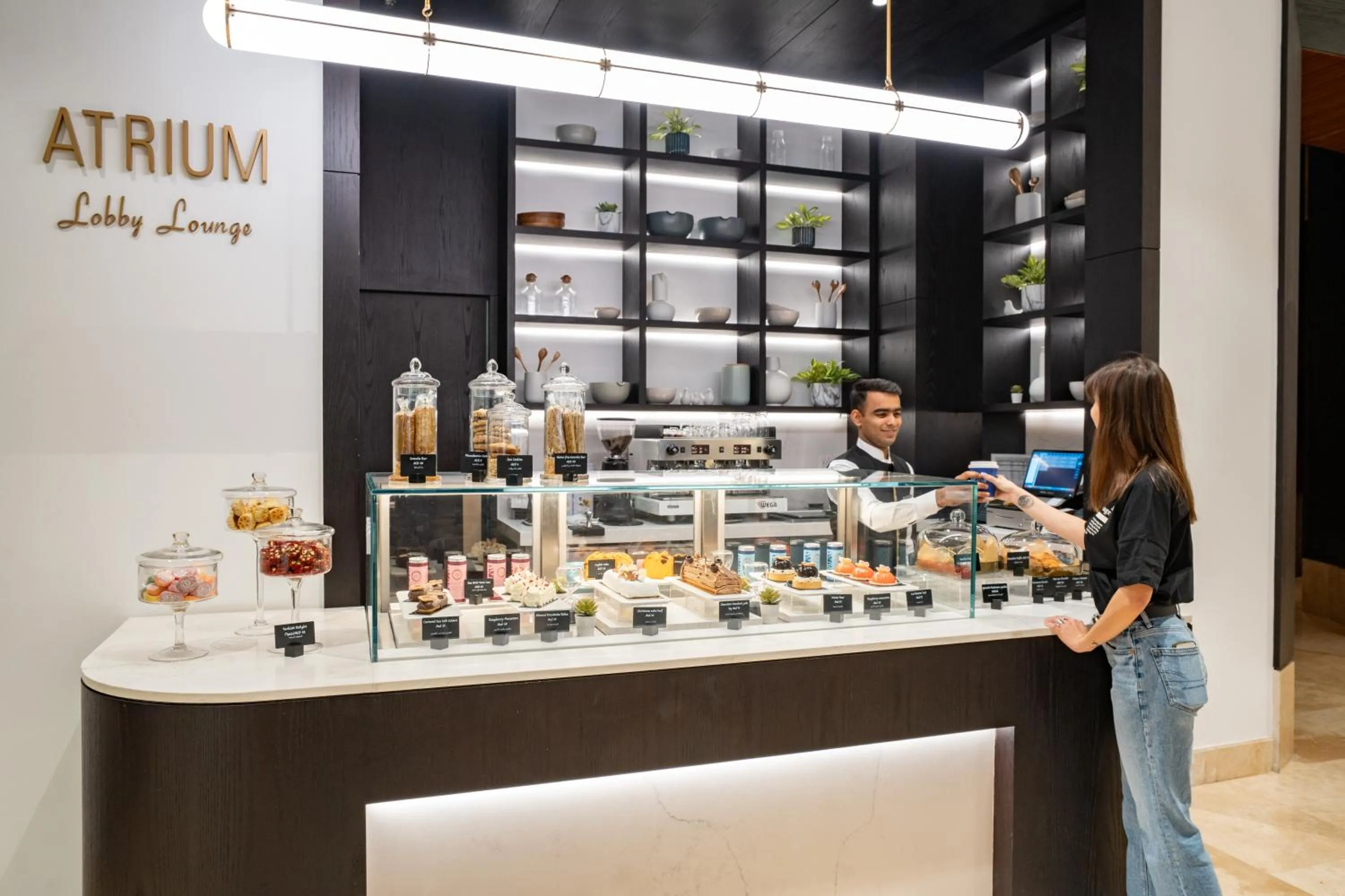 Restaurant/places to eat in Amwaj Rotana, Jumeirah Beach - Dubai