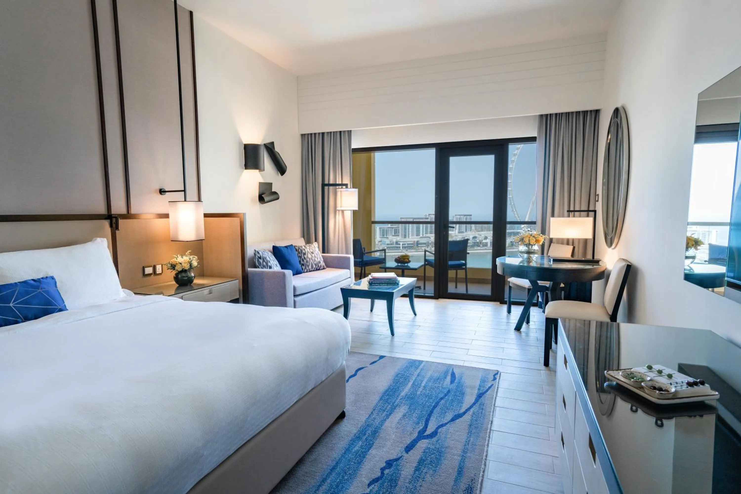 Photo of the whole room, Bed in Amwaj Rotana, Jumeirah Beach - Dubai