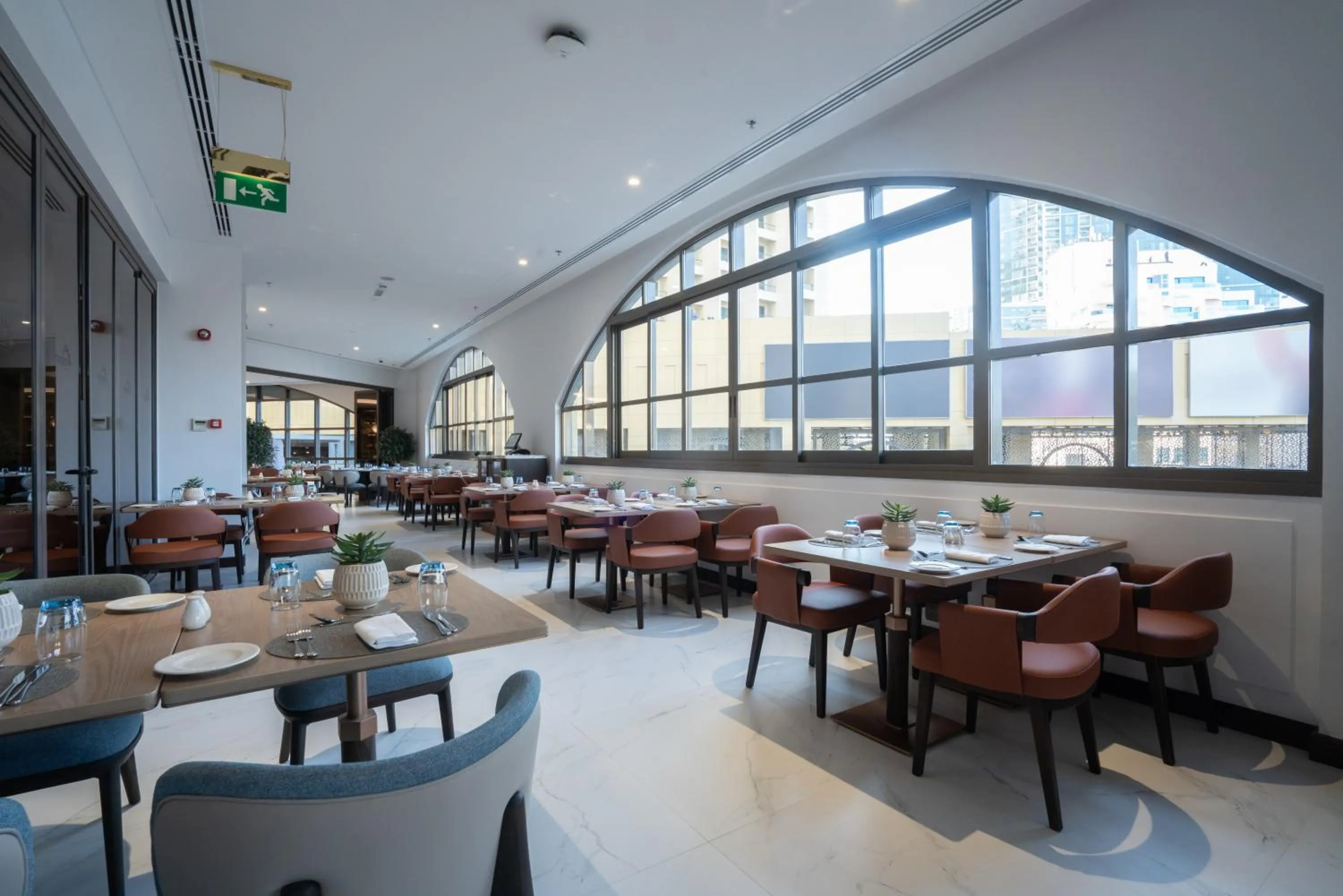 Restaurant/places to eat in Amwaj Rotana, Jumeirah Beach - Dubai