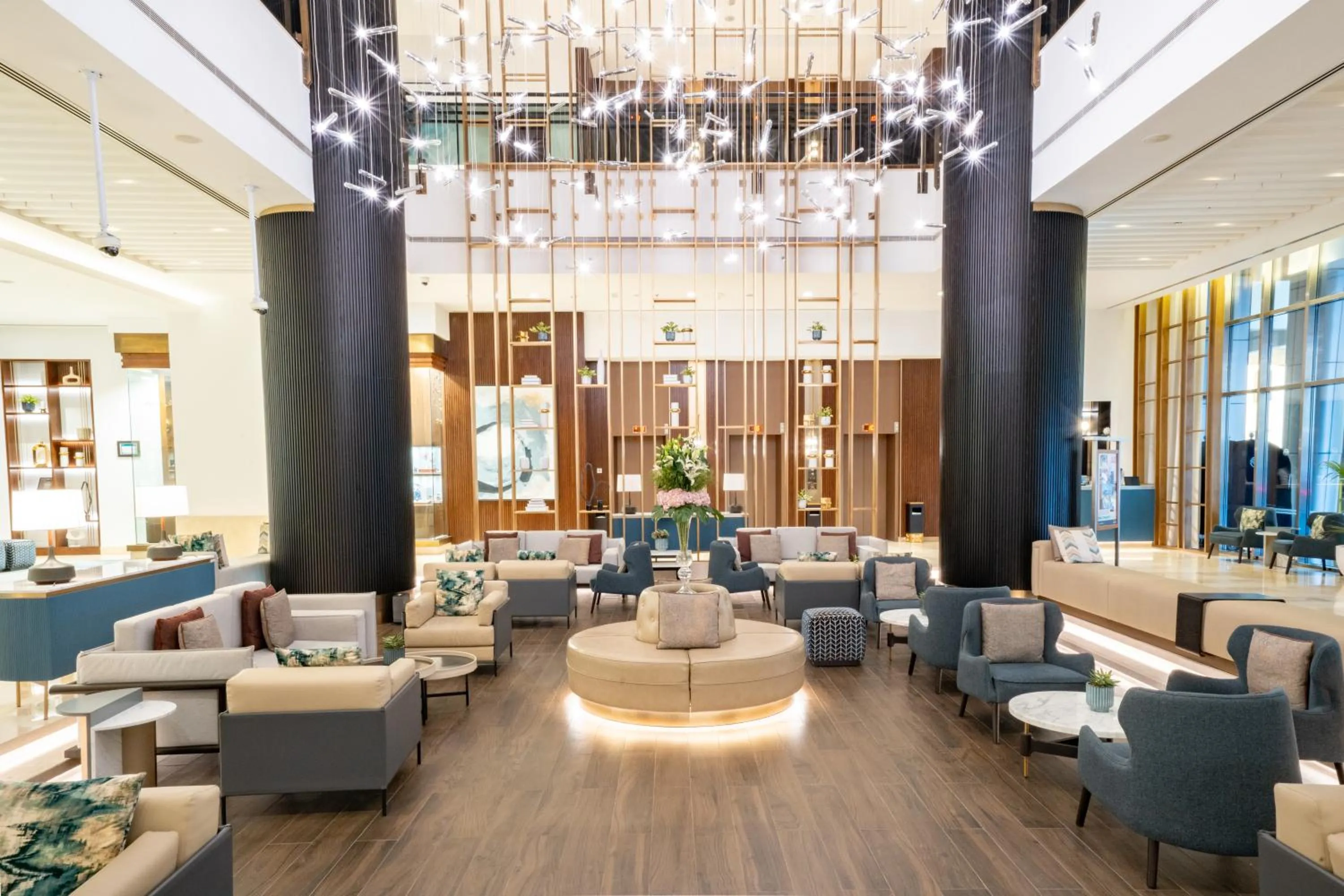 Lobby or reception in Amwaj Rotana, Jumeirah Beach - Dubai