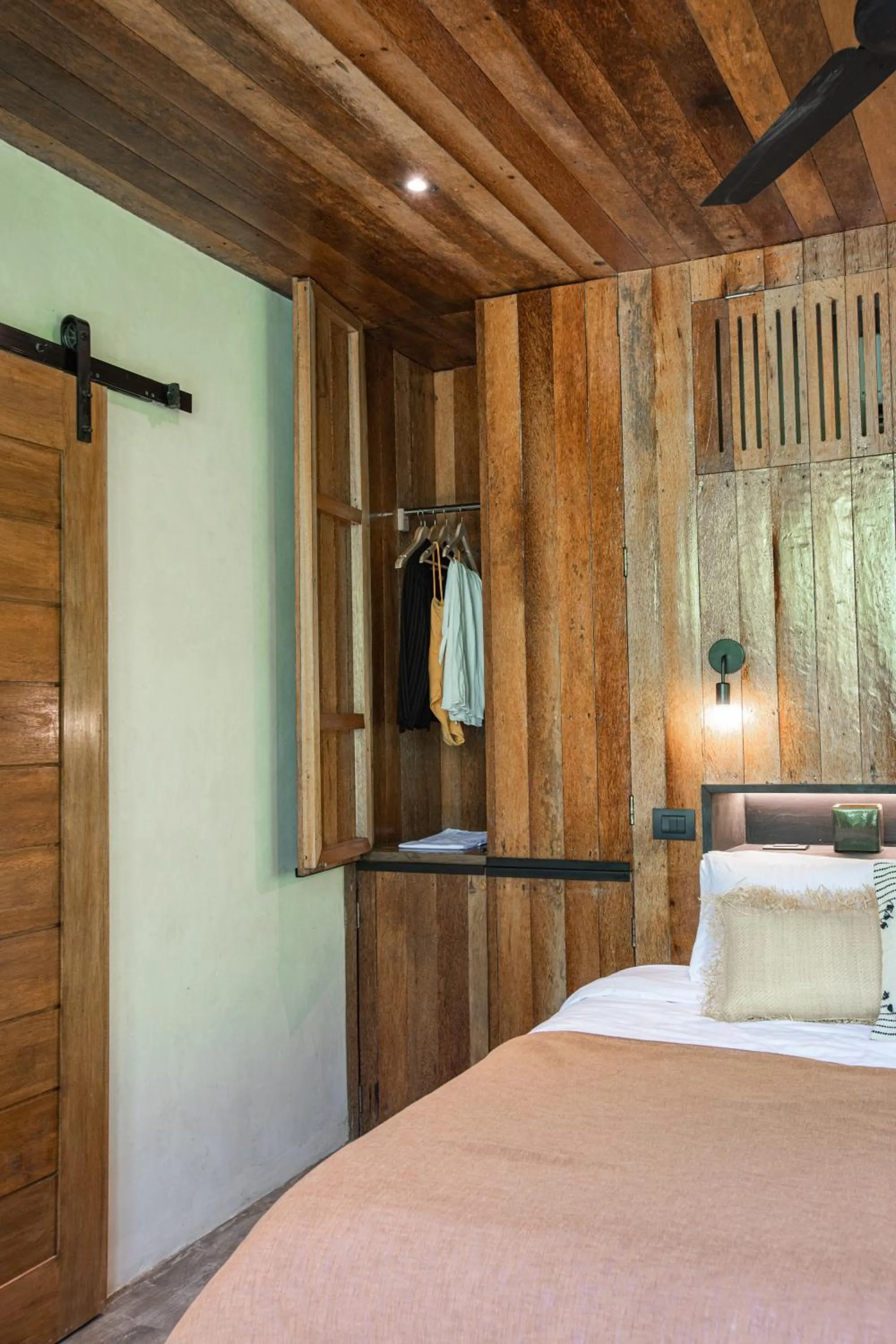 Bedroom, Bed in Surfing Temple Hotel Boutique