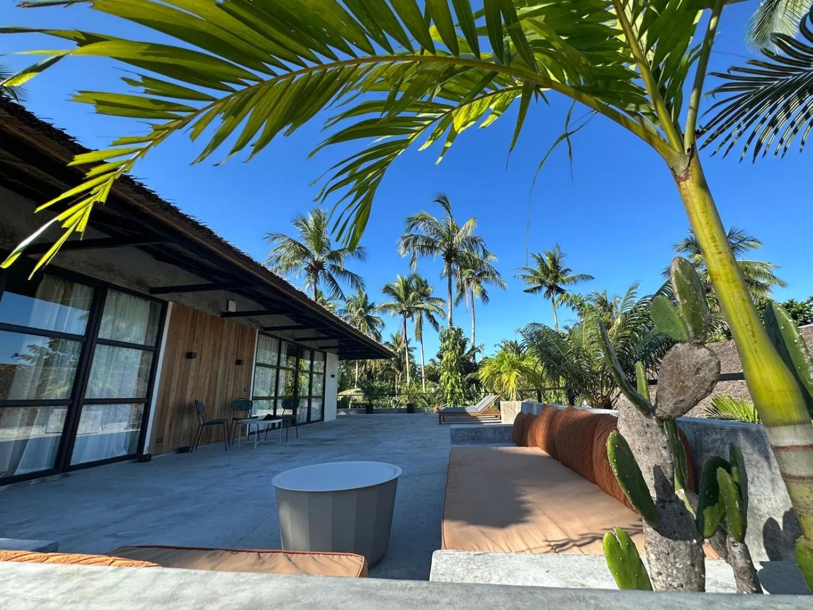Balcony/Terrace in Surfing Temple Boutique Hotel