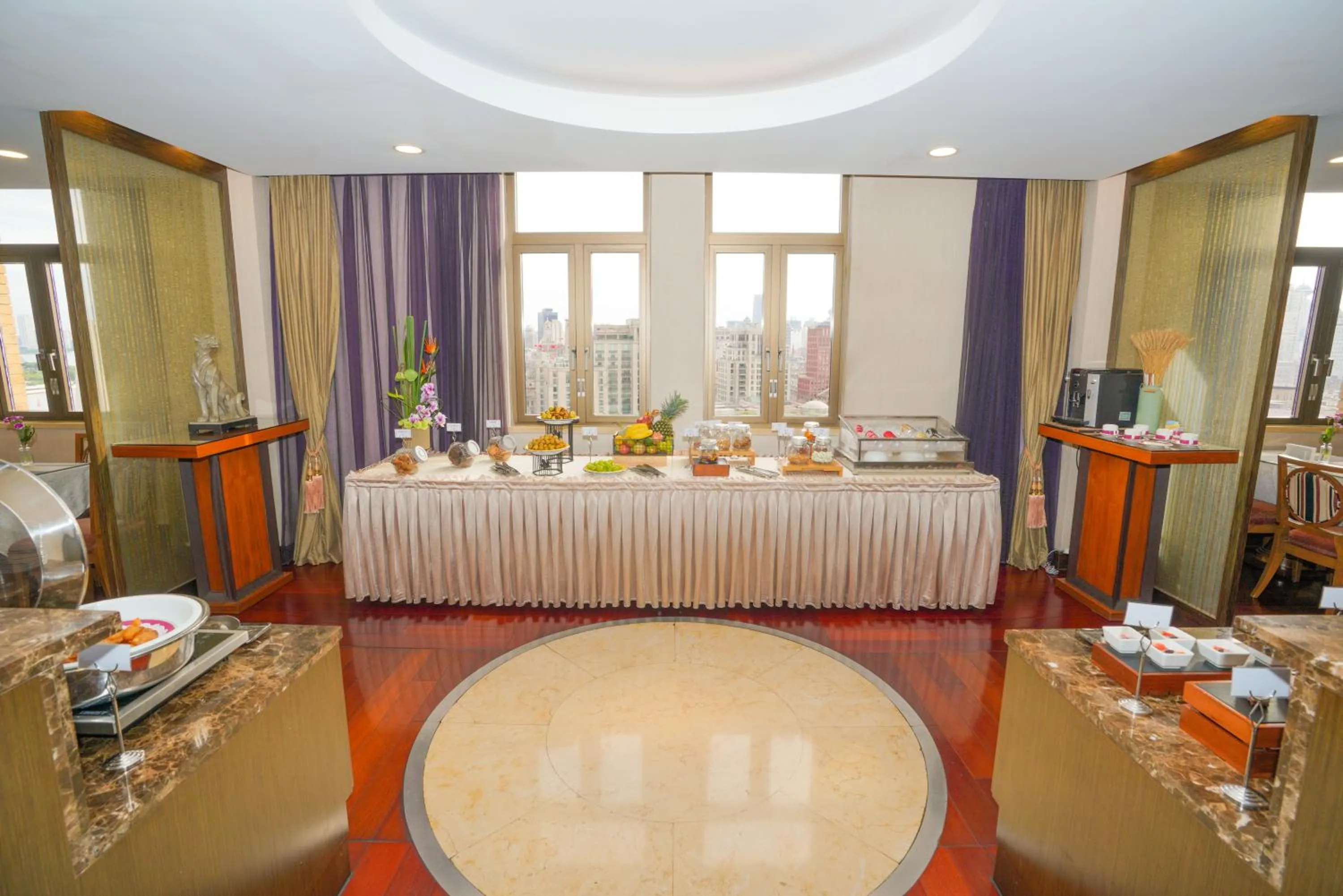 Lunch in Broadway Mansions Hotel - On the Bund - Journey Through Time Old Shanghai Republic Dreams