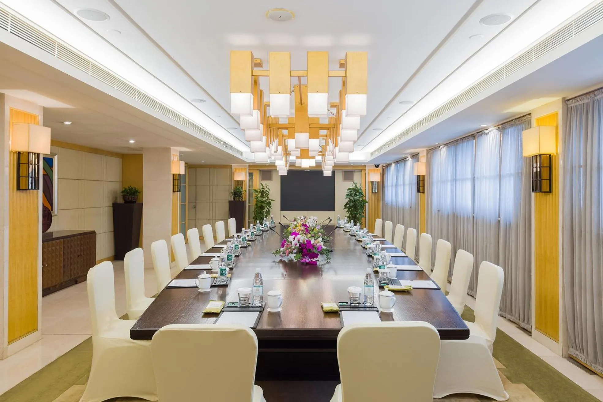 Meeting/conference room in Broadway Mansions Hotel - On the Bund - Journey Through Time Old Shanghai Republic Dreams