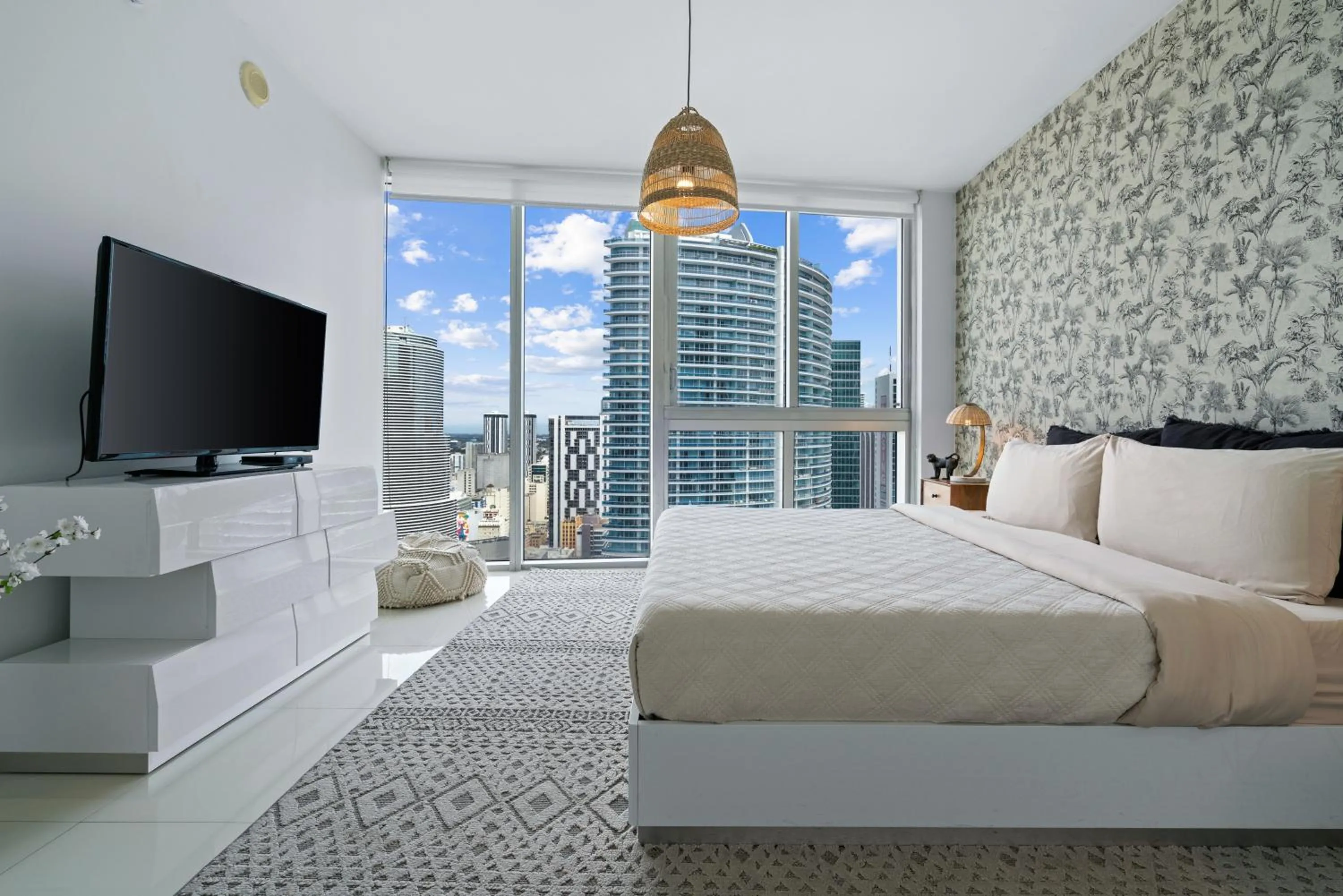 Bed in Icon Brickell Miami