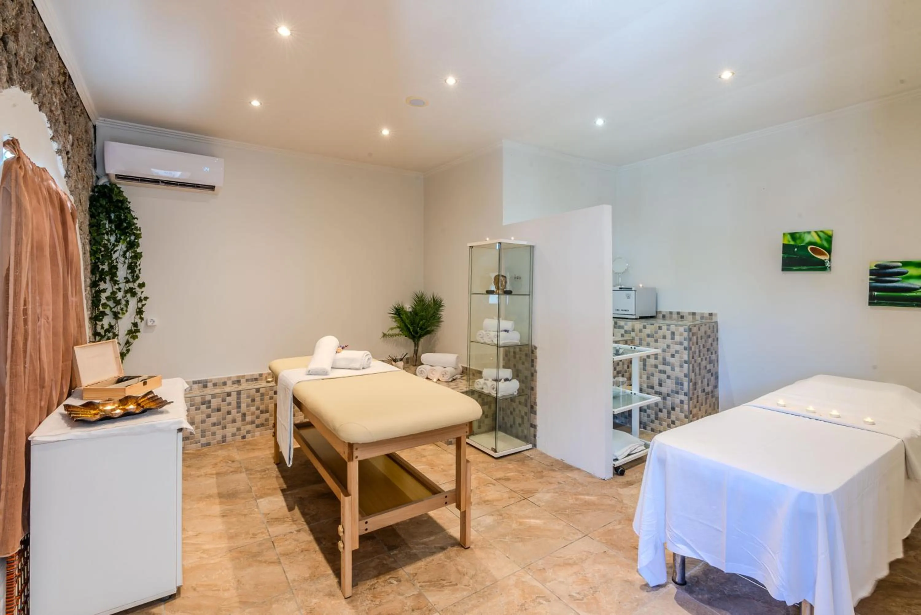 Massage in Iolida Corfu Resort & Spa by Smile Hotels