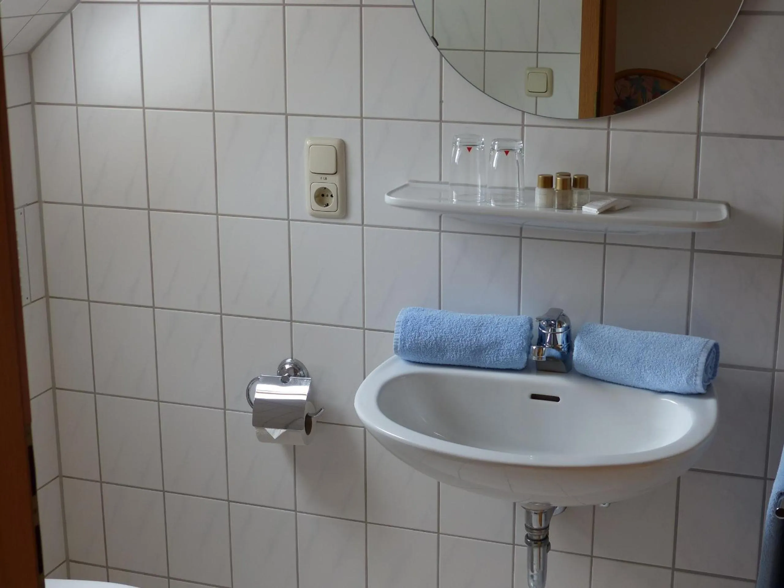 Bathroom in Hotel Zum Anger