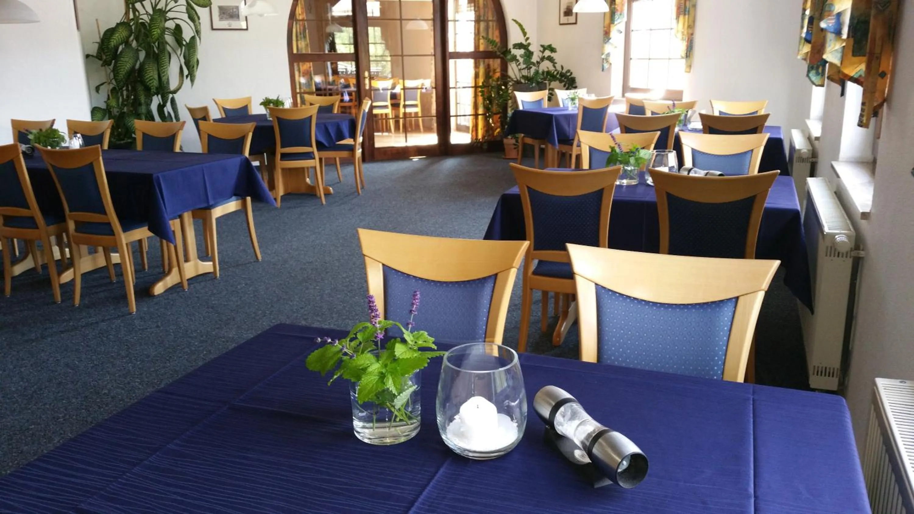 Restaurant/places to eat in Hotel Zum Anger