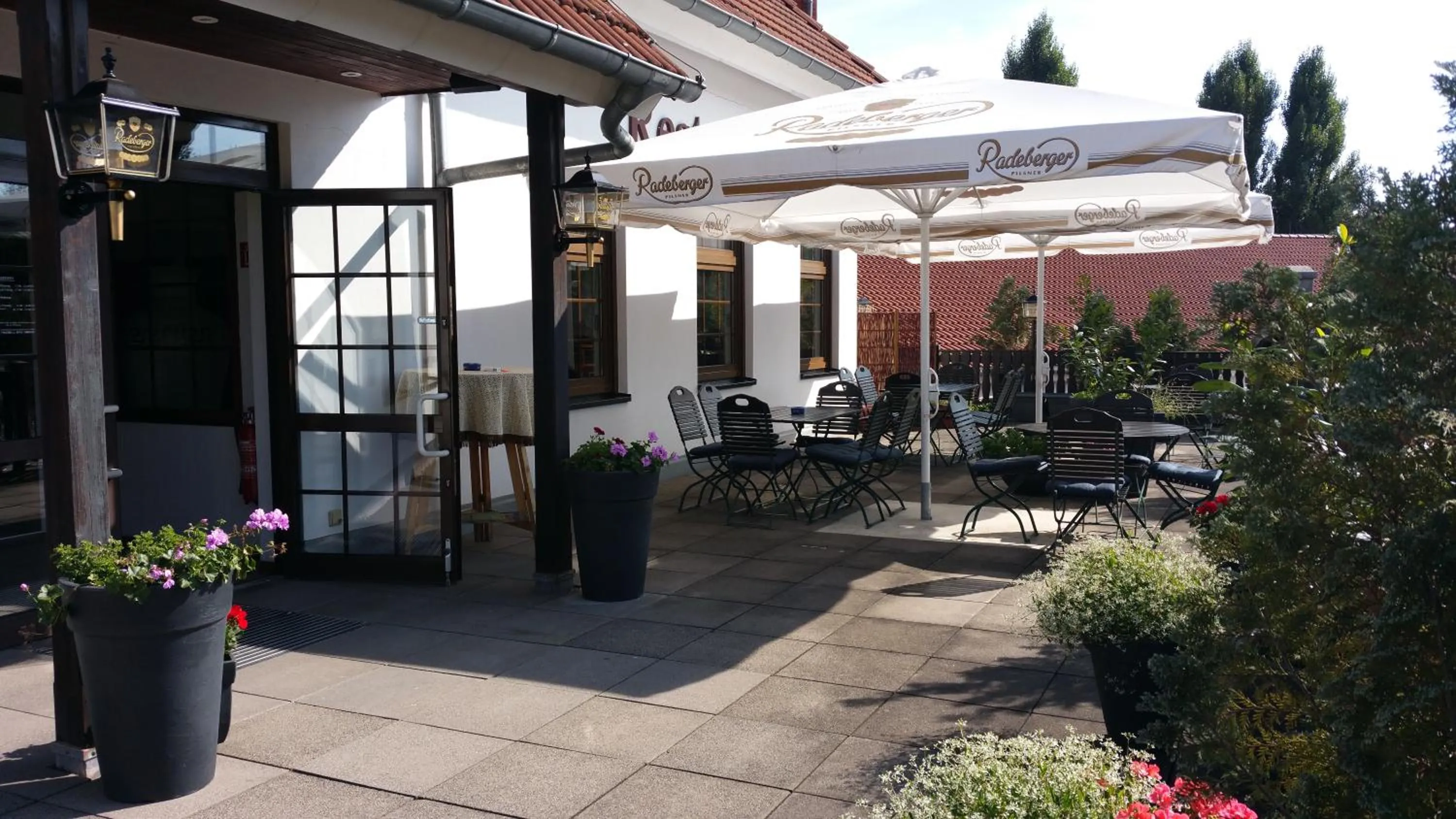 Restaurant/places to eat in Hotel Zum Anger