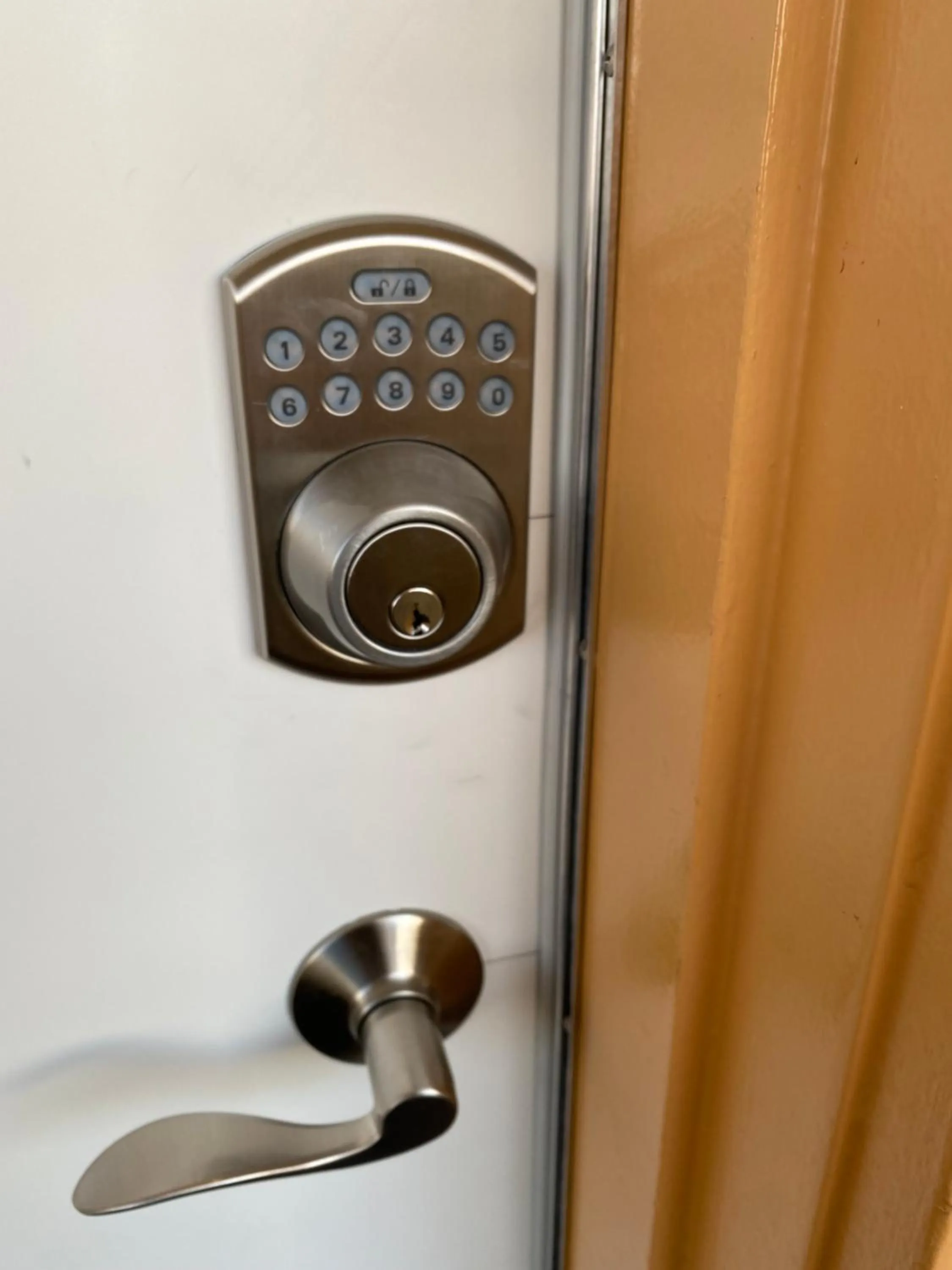 Direct oceanfront, separate bedroom condo, 9th floor, unbelievable views!