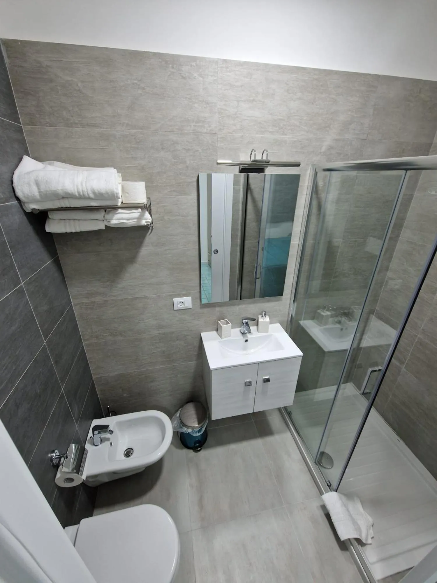 B&B HERCULANEUM RUINS