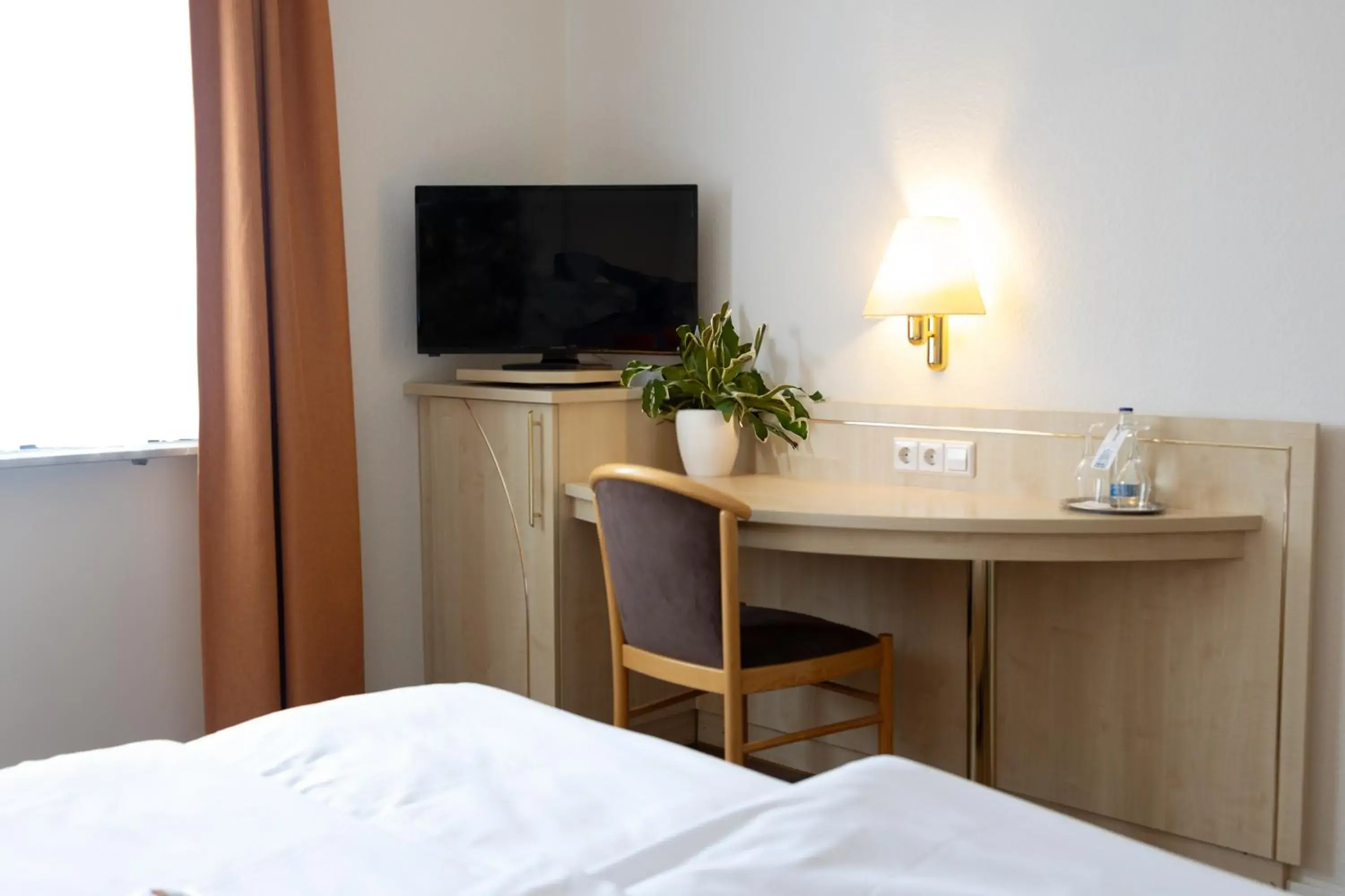 Comfort Double Room - single occupancy in Hotel Kübler Comfort Double Room - single occupancy in Hotel Kübler