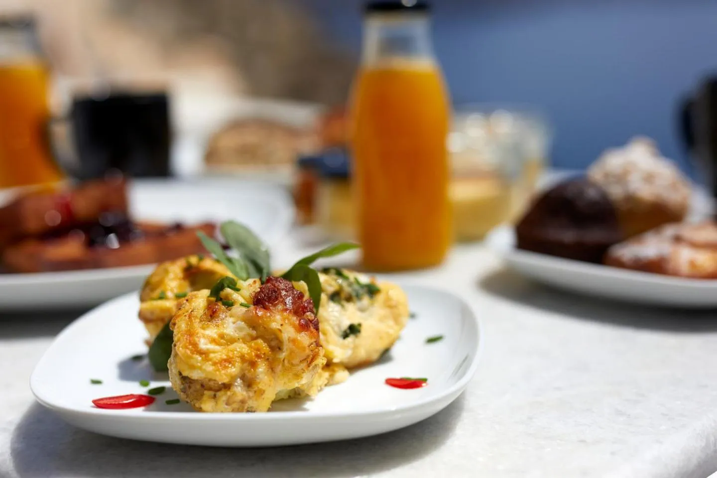 Breakfast in Blue Art Caves