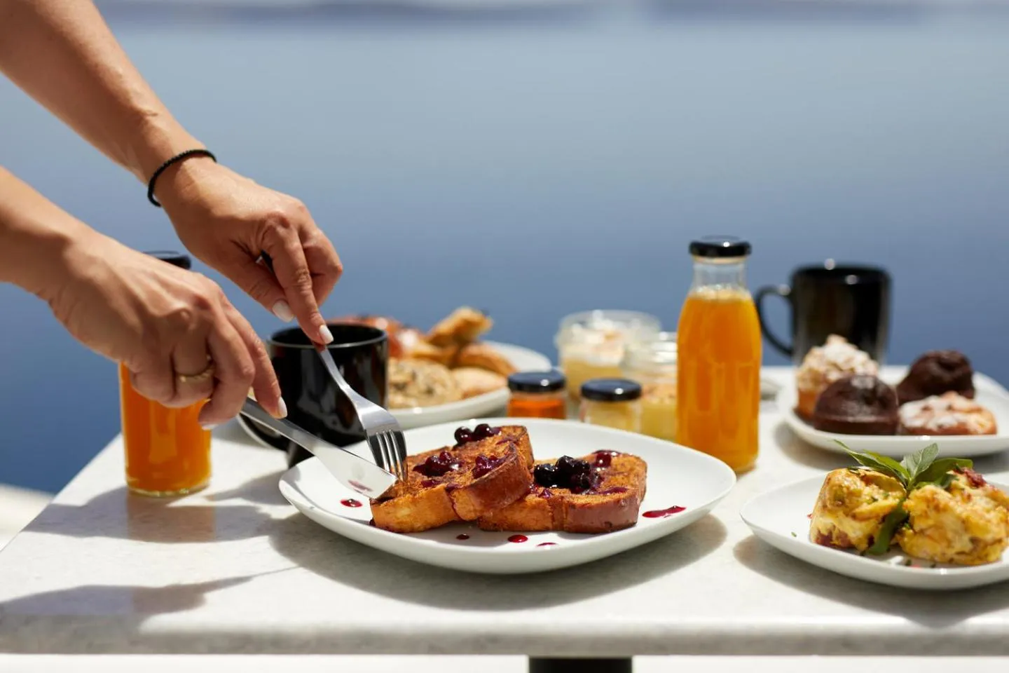 Breakfast in Blue Art Caves