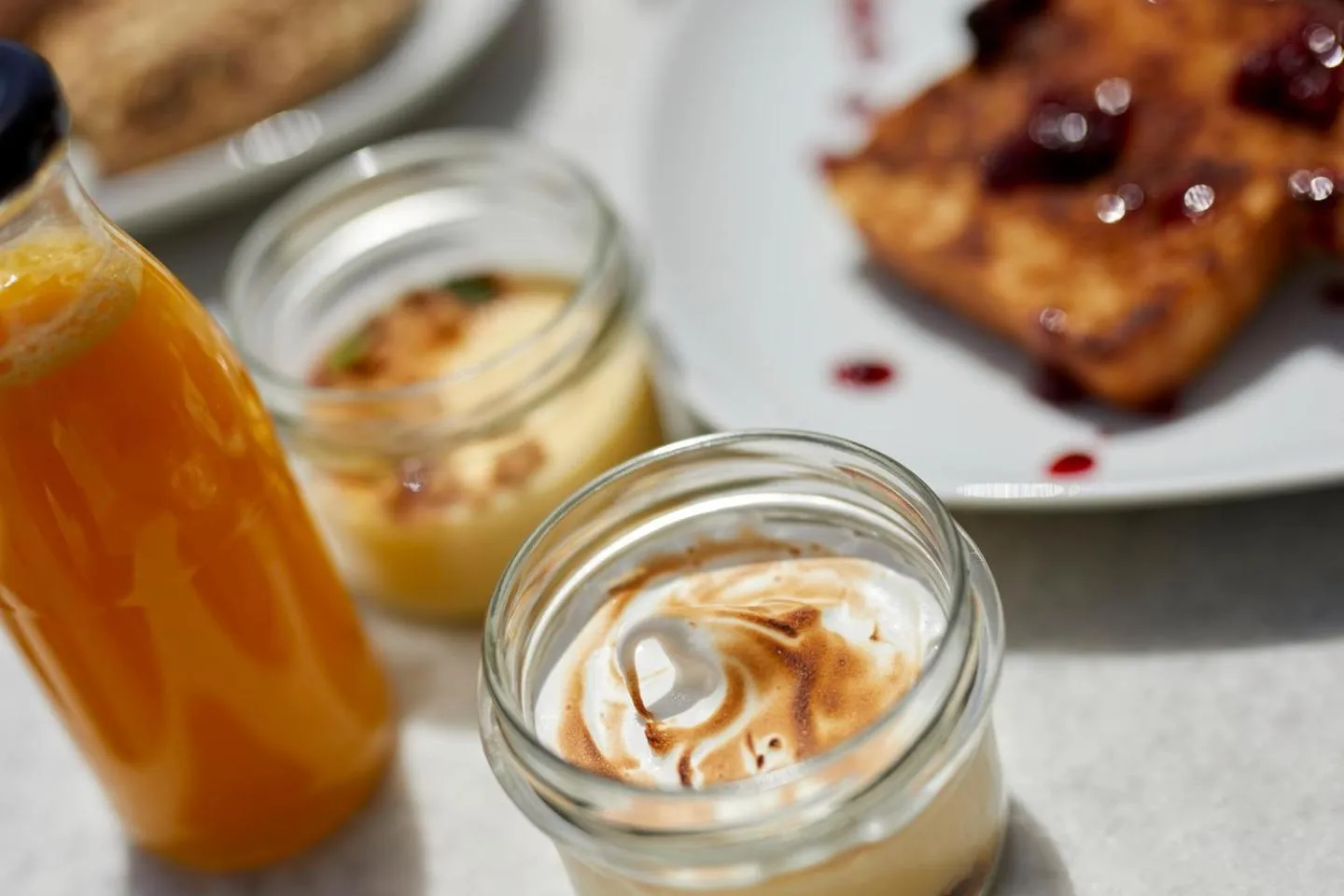 Continental breakfast in Blue Art Caves