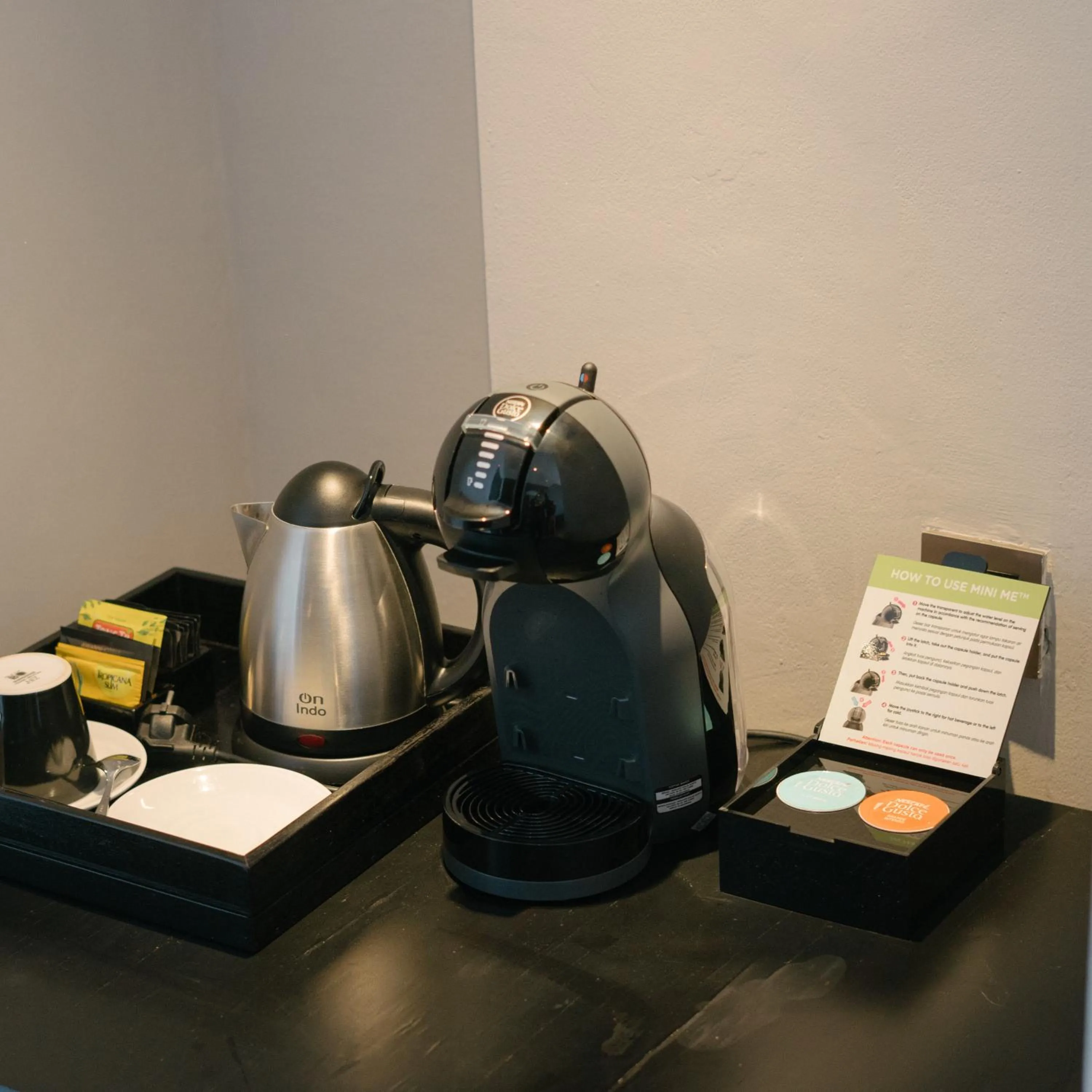 Coffee/tea facilities in Awann Sewu Boutique Hotel and Suite Semarang