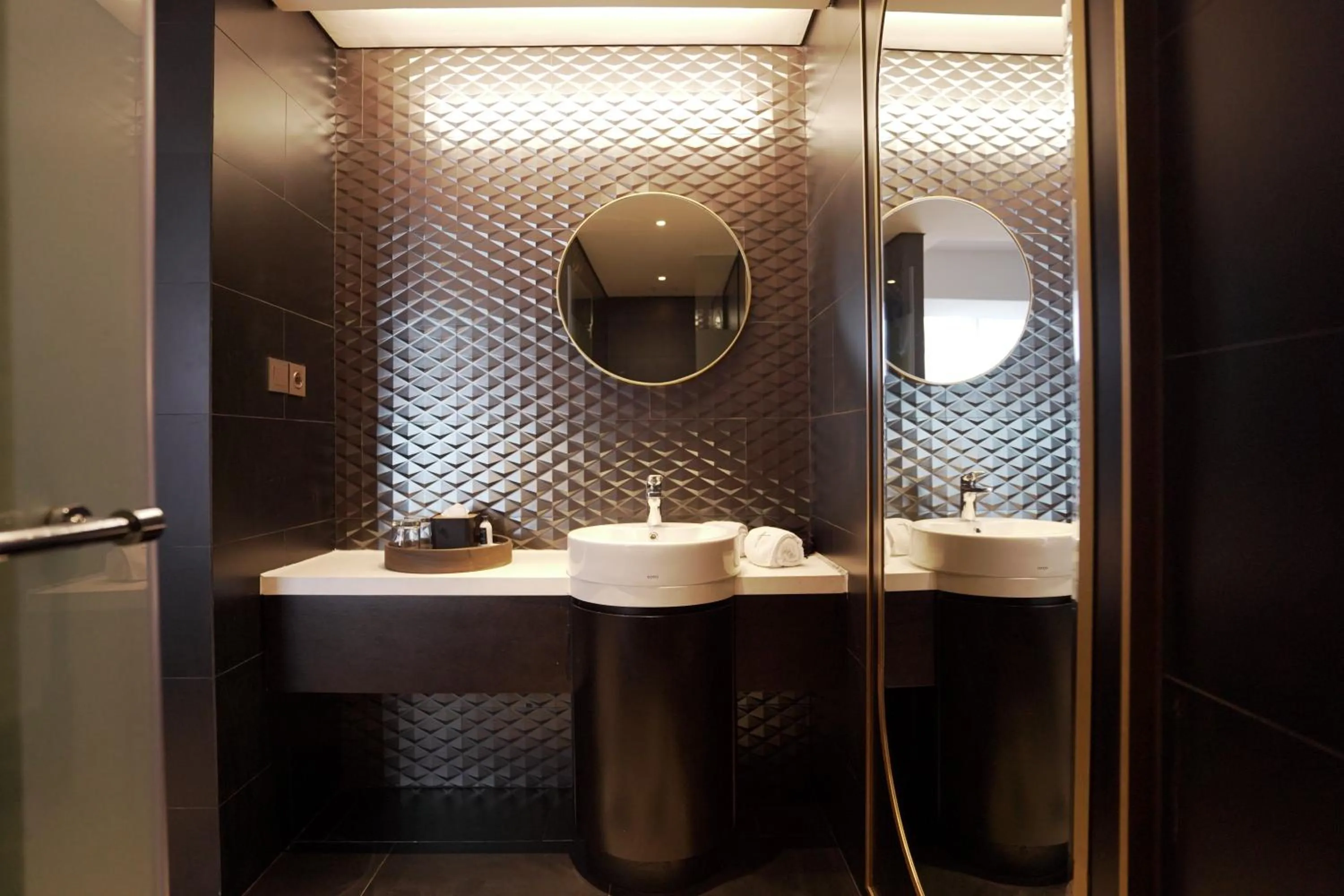 Bathroom in Awann Sewu Boutique Hotel and Suite Semarang