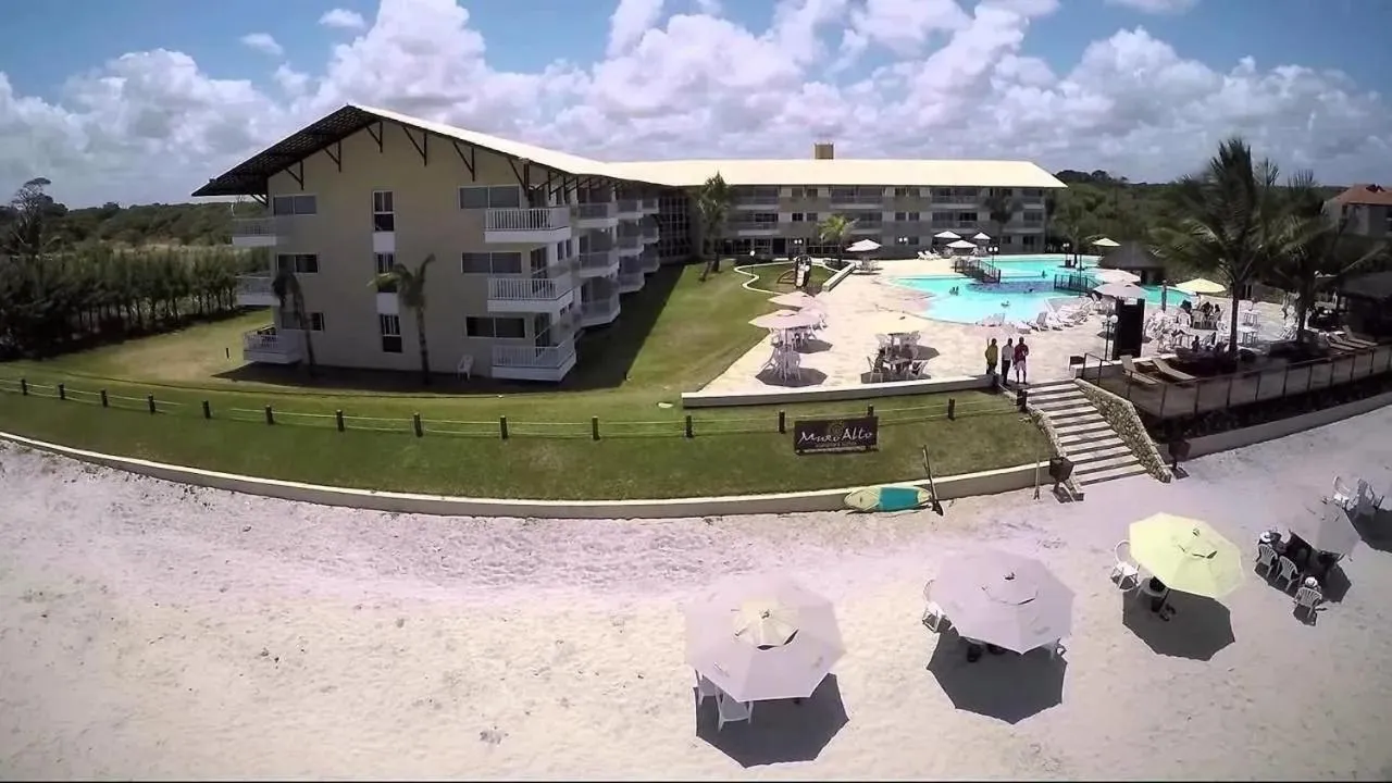 Facade/entrance in Muro Alto Marupiara Suítes