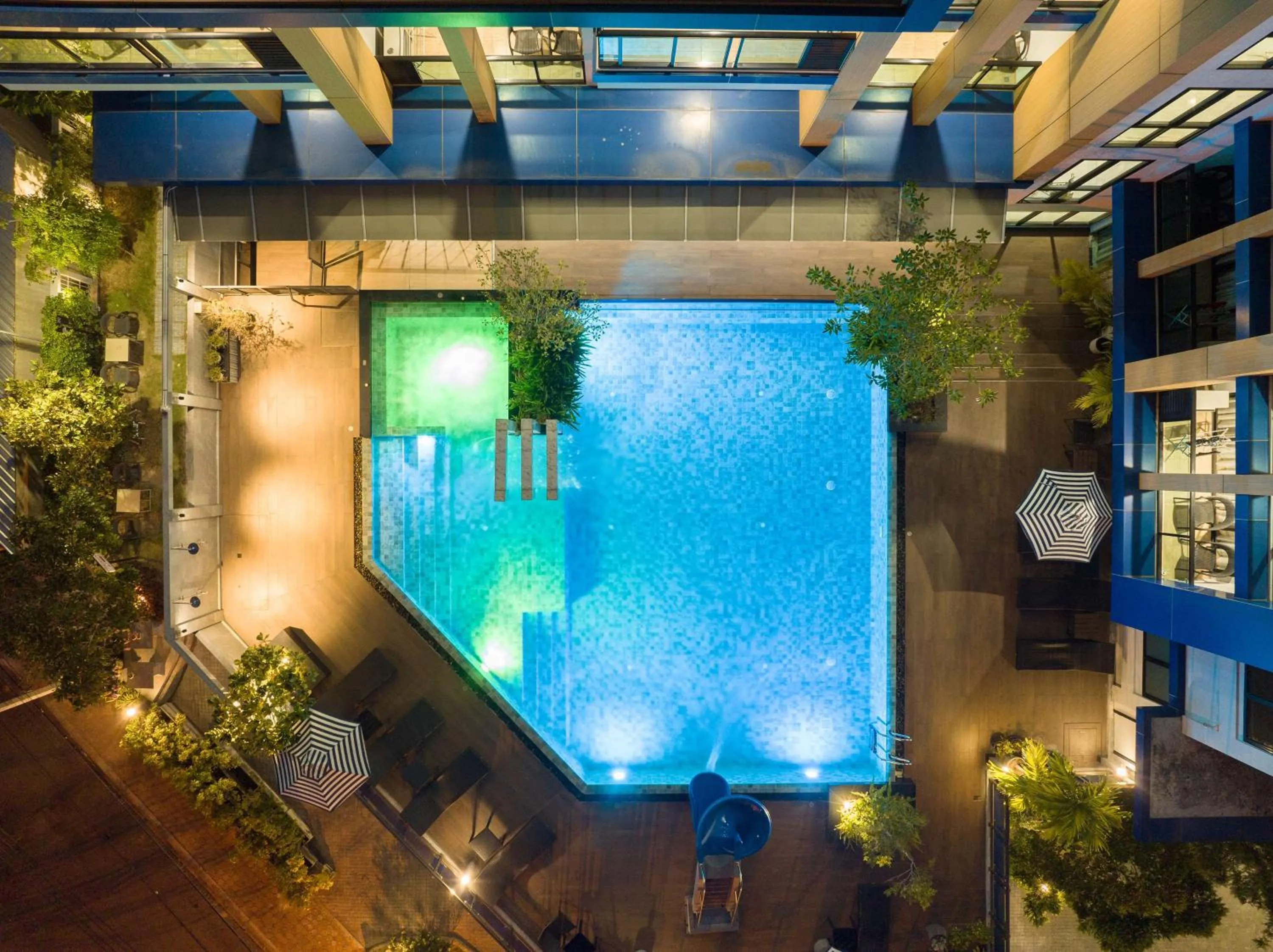 Pool view in Lewit Hotel Pattaya, a member of Radisson Individuals