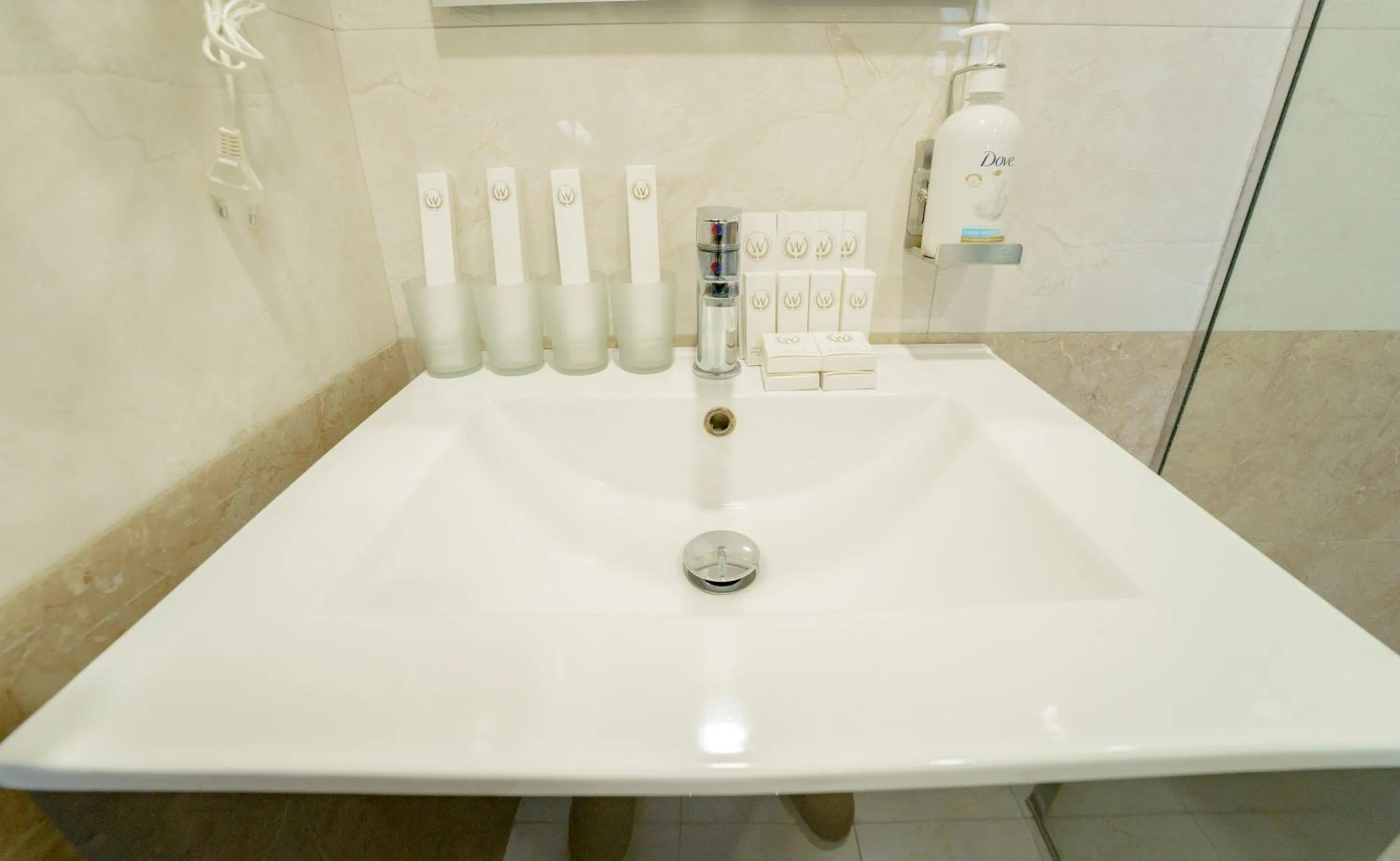 Bathroom in Welcome Inn Hotel