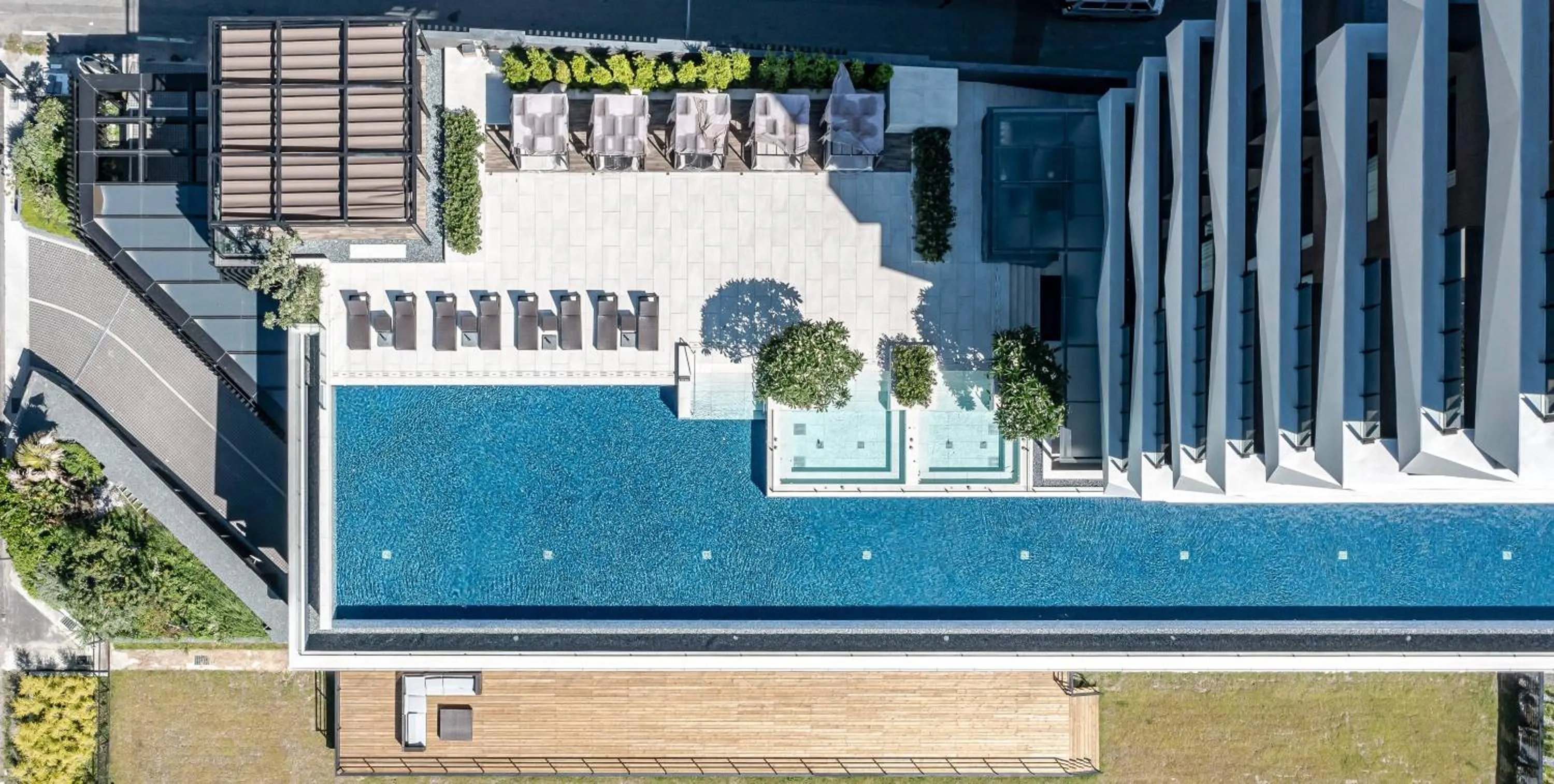 Swimming pool in Lakeshore Hotel Hualien Taroko