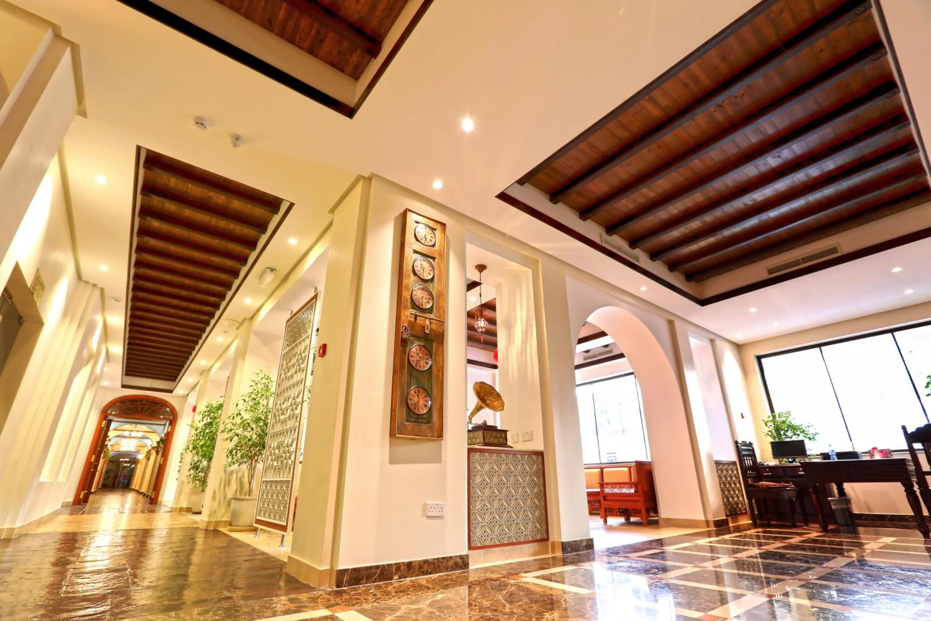 Lobby or reception in Delmon International Hotel