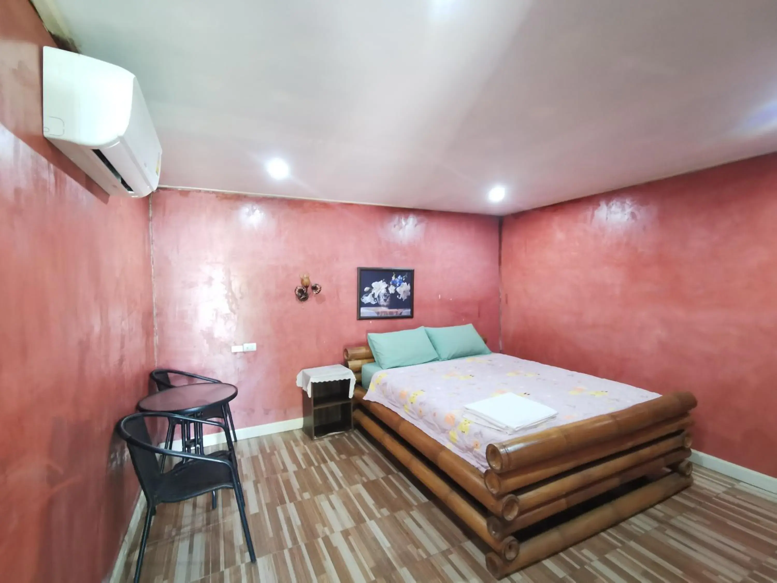 Standard Double Room in Lek Homestay Standard Double Room in Lek Homestay