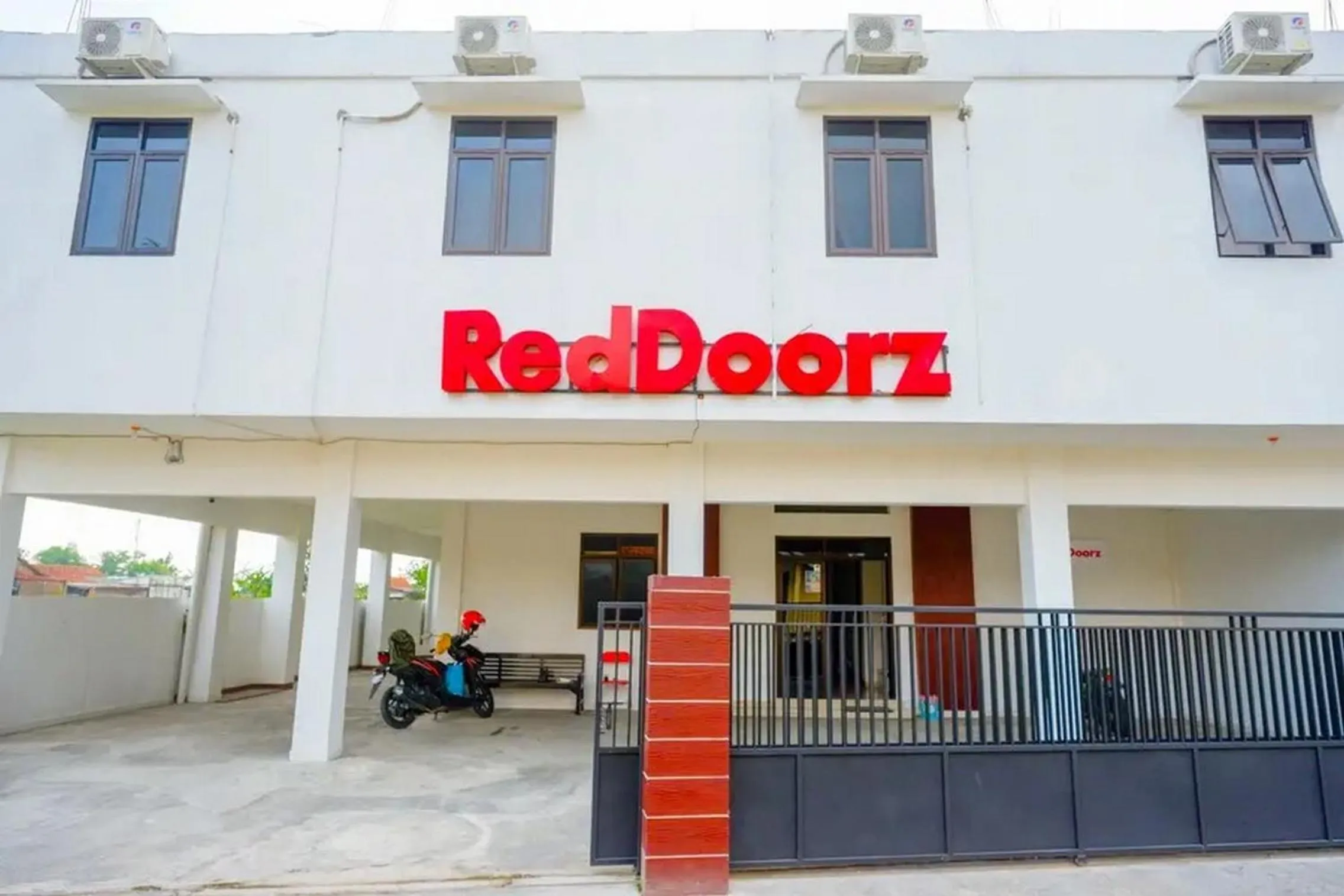 Property building in RedDoorz Syariah near Universitas Jenderal Soedirman 2